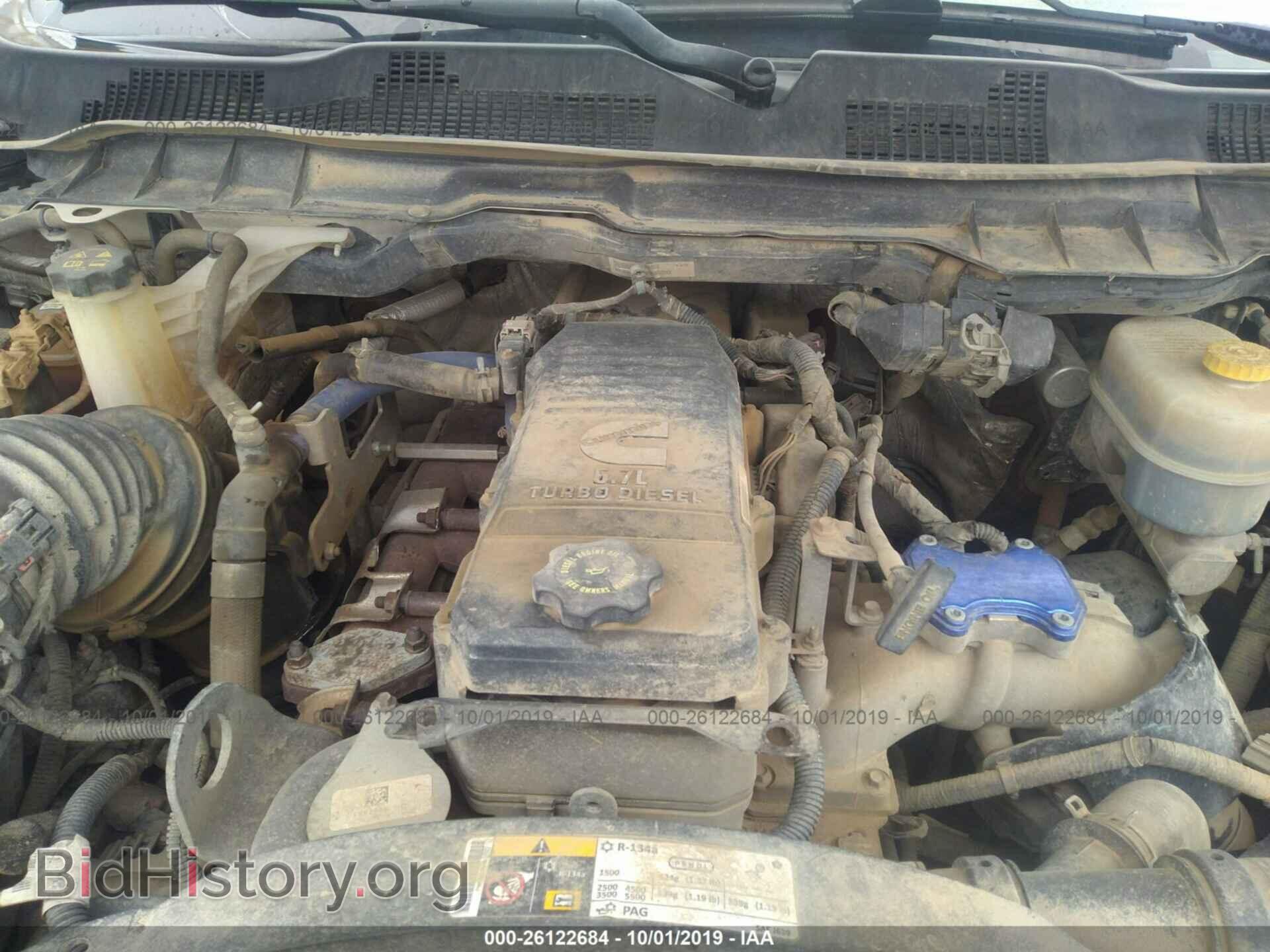 2014 RAM 3500 - VIN: 3C63R3HL2EG180174 - Photo 10