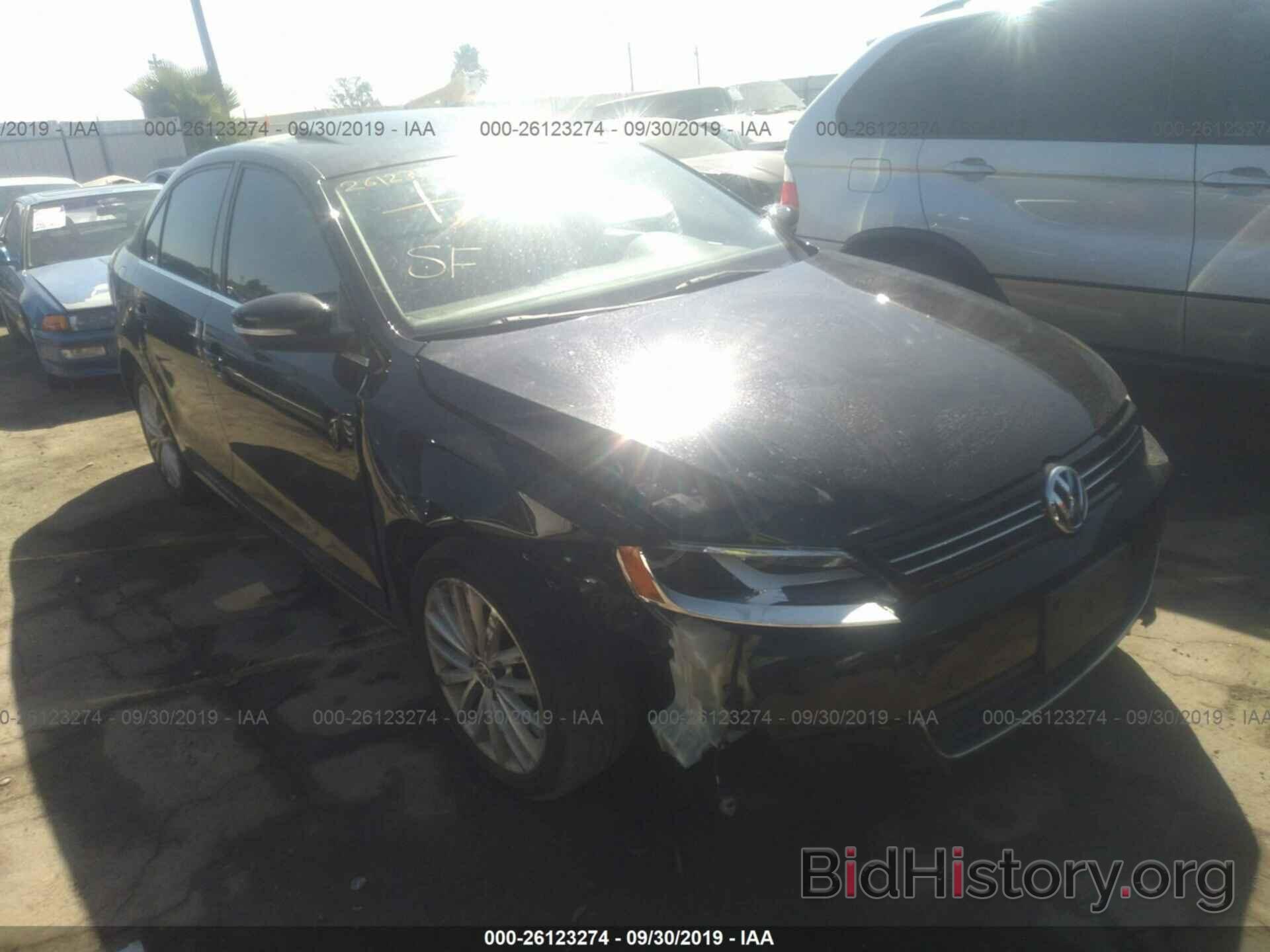 Photo 3VWLZ7AJ2BM335373 - VOLKSWAGEN JETTA 2011