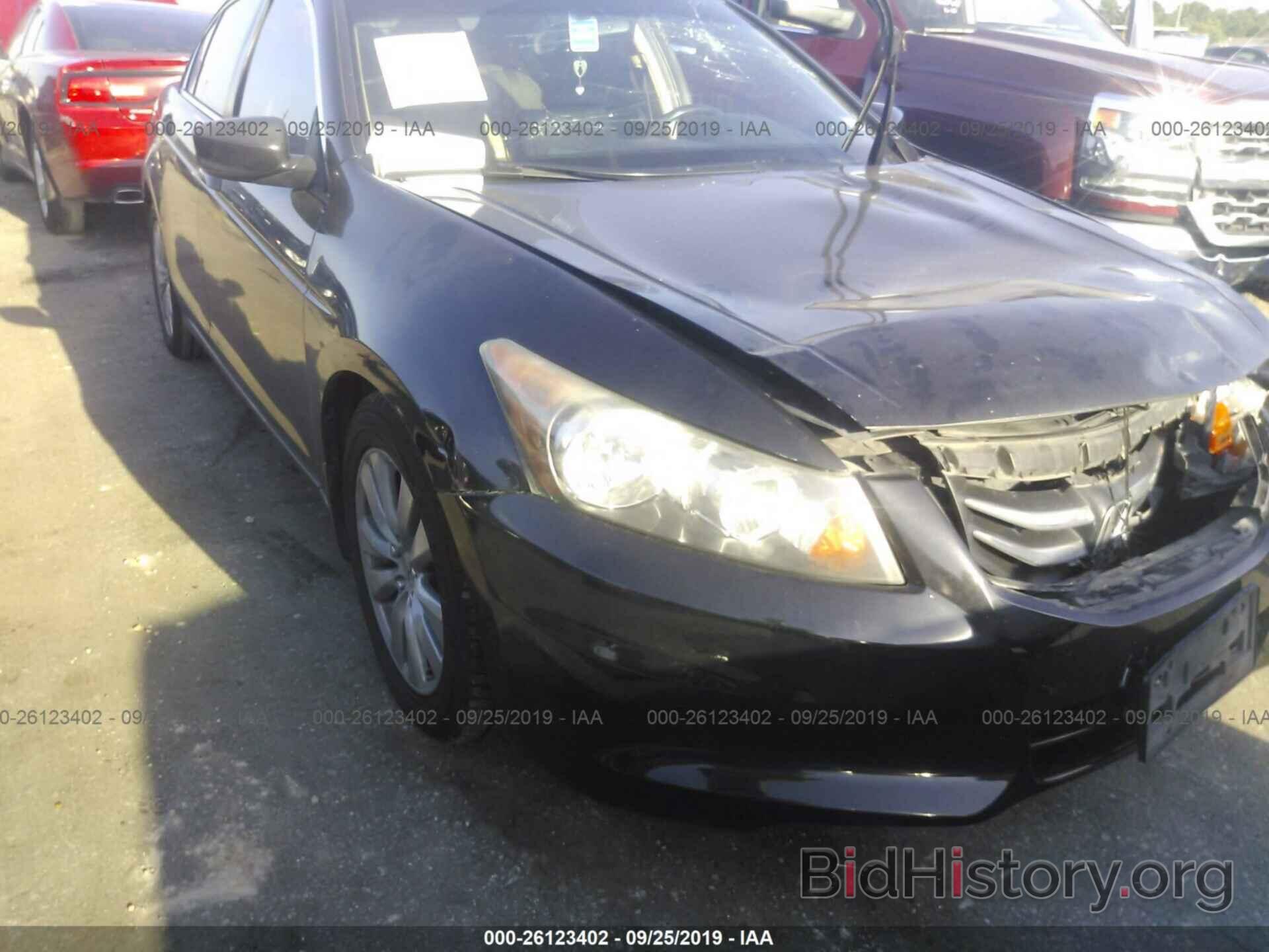 Photo 1HGCP2F88BA126591 - HONDA ACCORD 2011