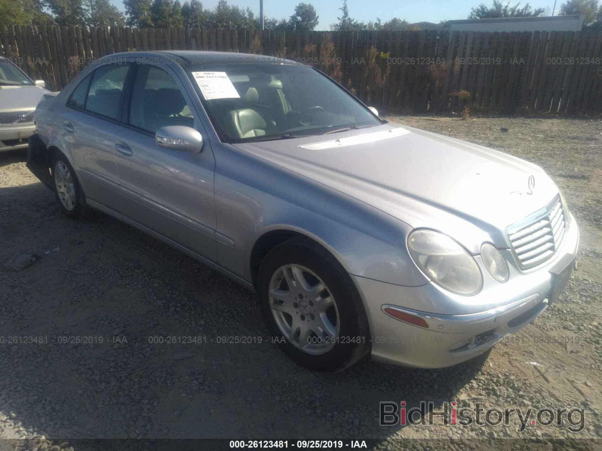 Photo WDBUF65J13A174614 - MERCEDES-BENZ E 2003