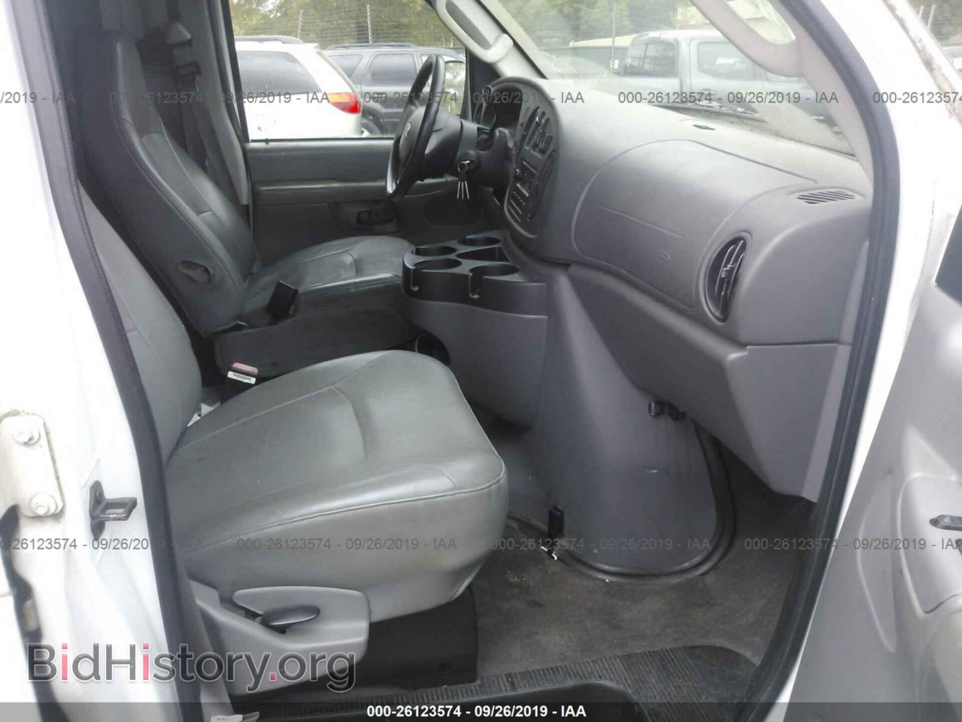 2006 FORD ECONOLINE - VIN: 1FTRE14W46DA91045 - Фото 5