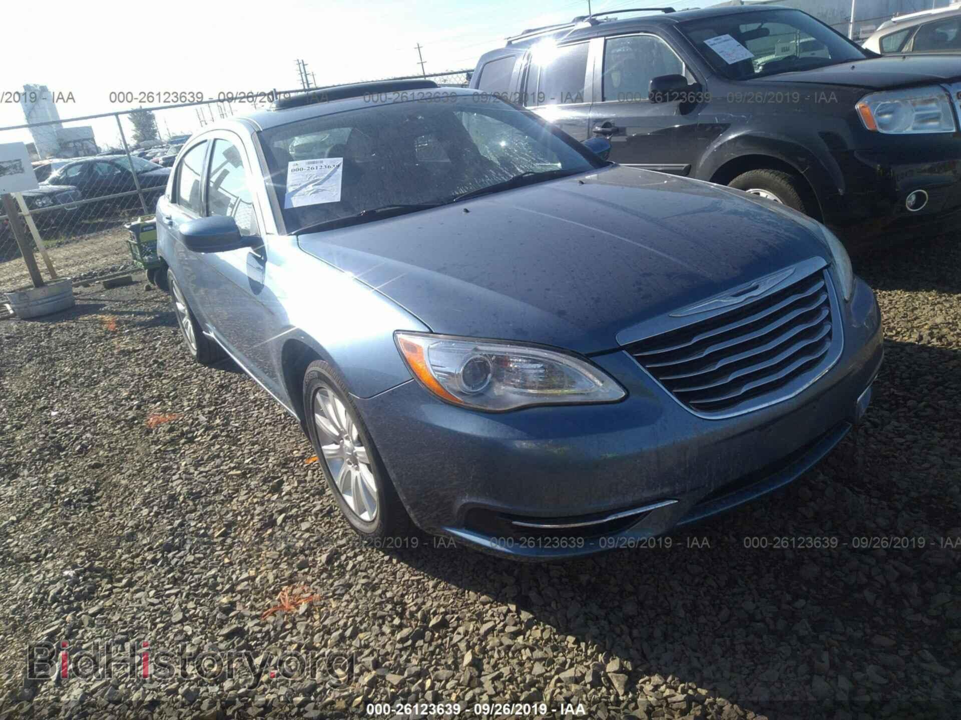 Фотография 1C3BC1FG3BN604839 - Chrysler 200 2011