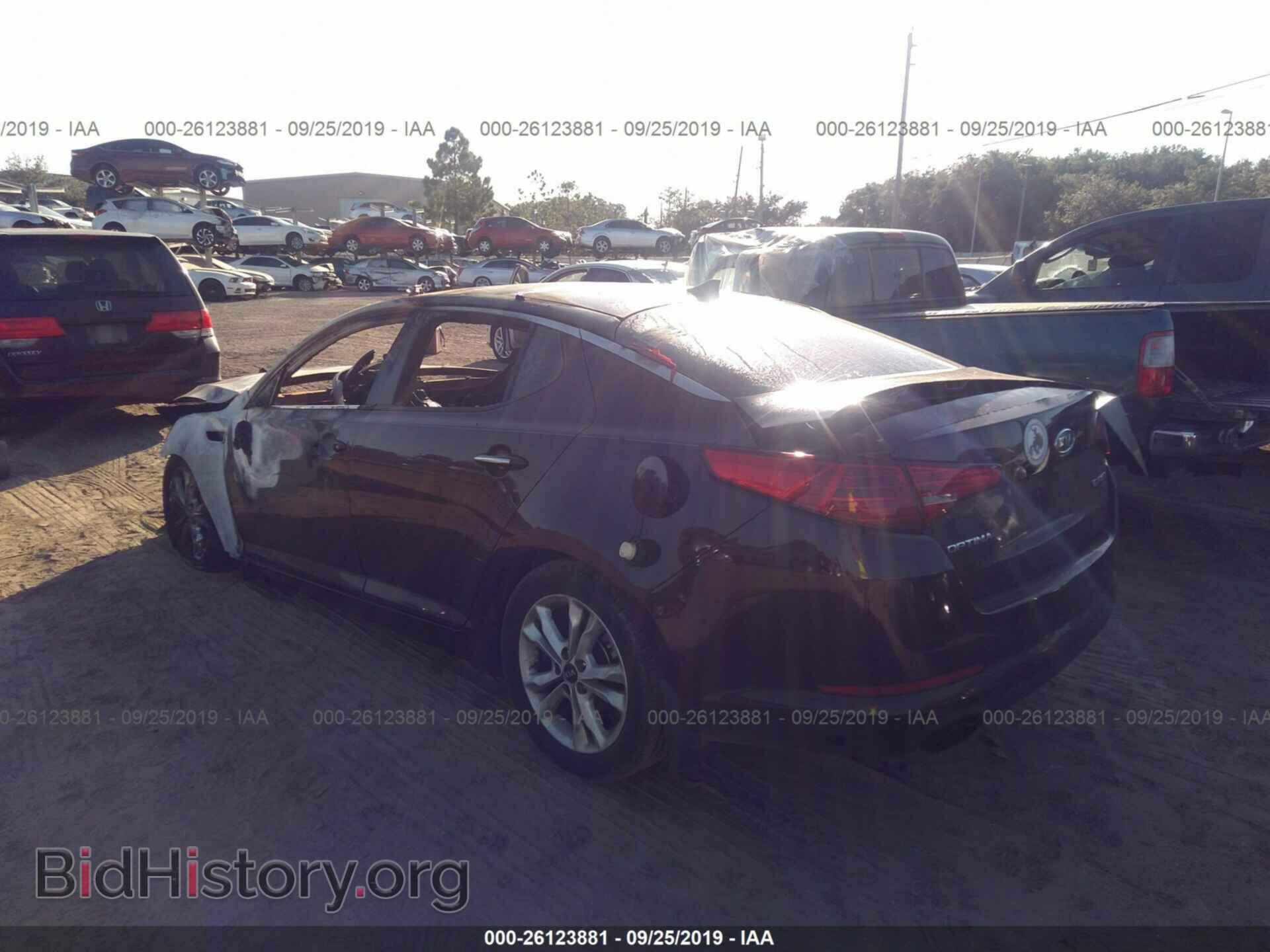 2011 KIA Optima - VIN: KNAGN4A68B5092293 - Фото 3