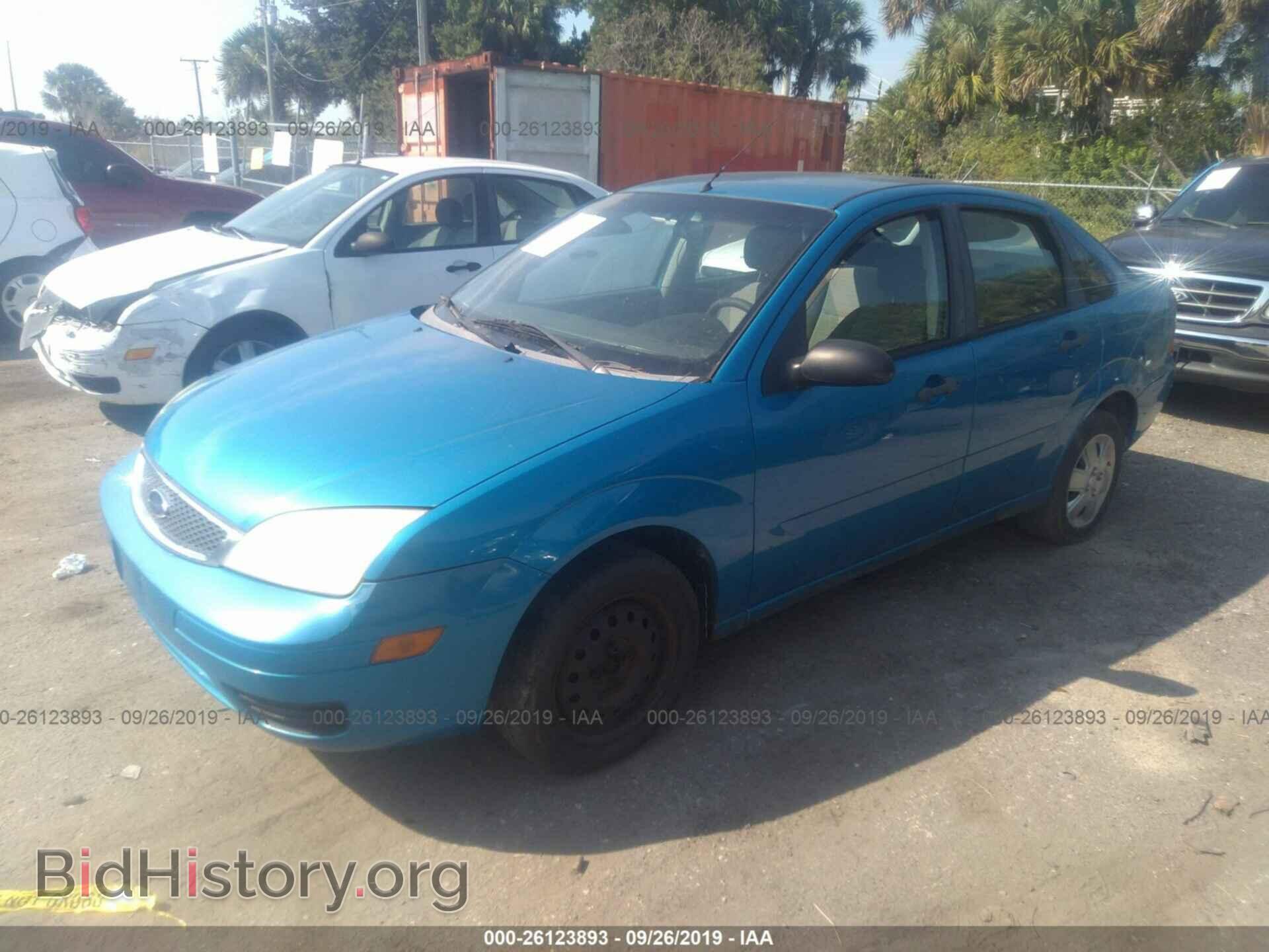2007 FORD FOCUS - VIN: 1FAHP34N17W154932 - Фото 2