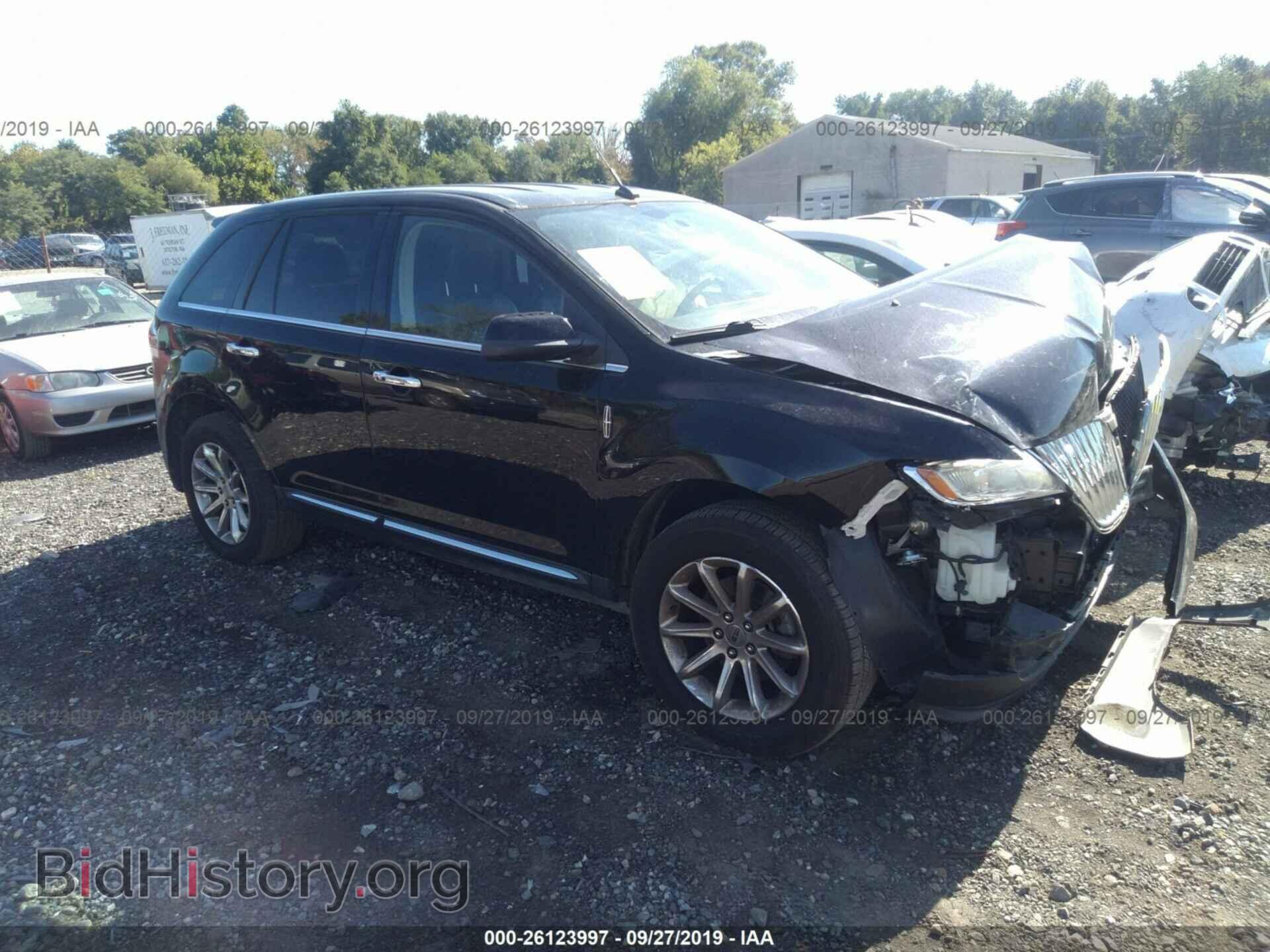 Фотография 2LMDJ8JK1BBJ33963 - LINCOLN MKX 2011