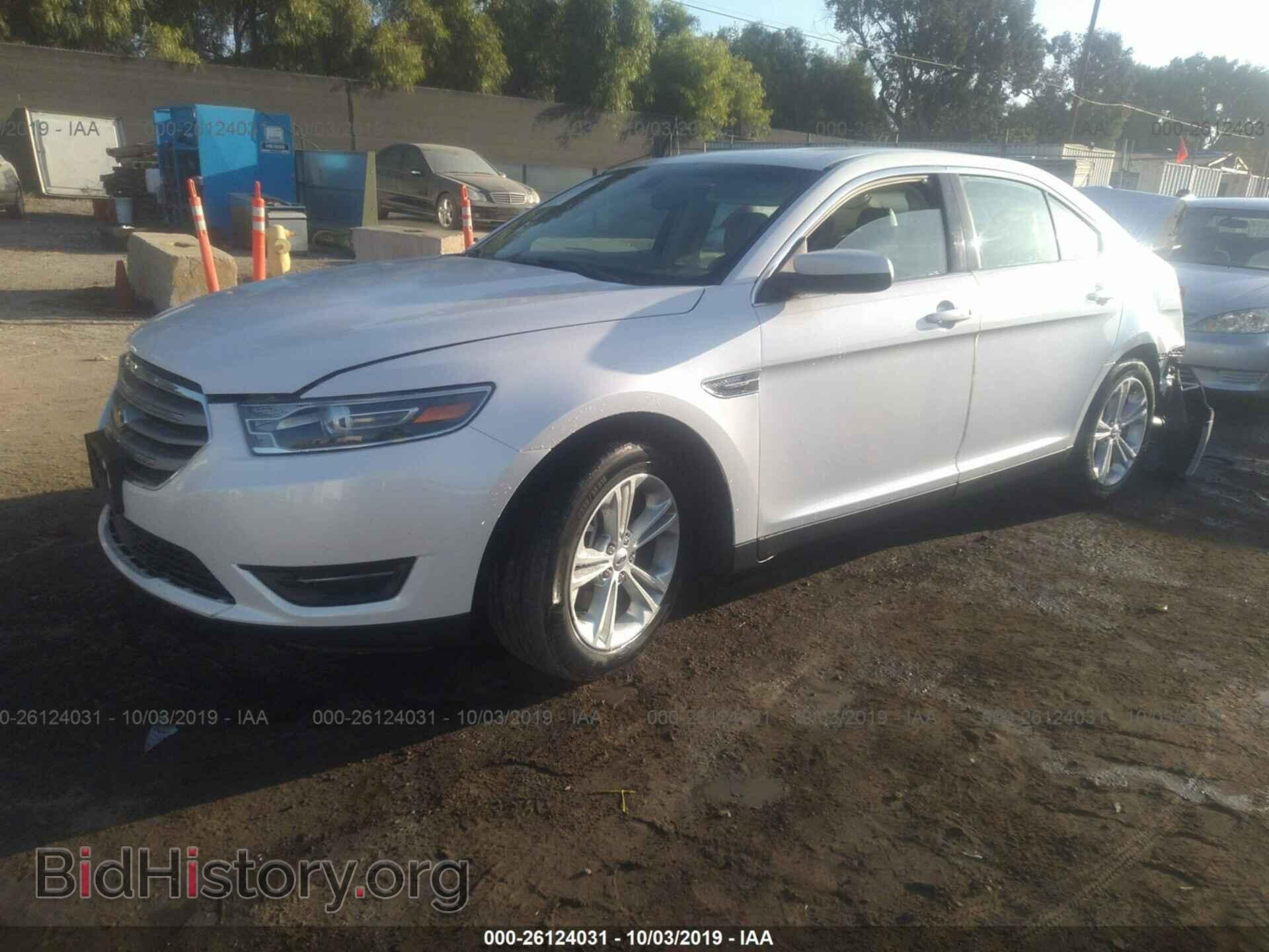 2018 FORD TAURUS - VIN: 1FAHP2E81JG118808 - Фото 2