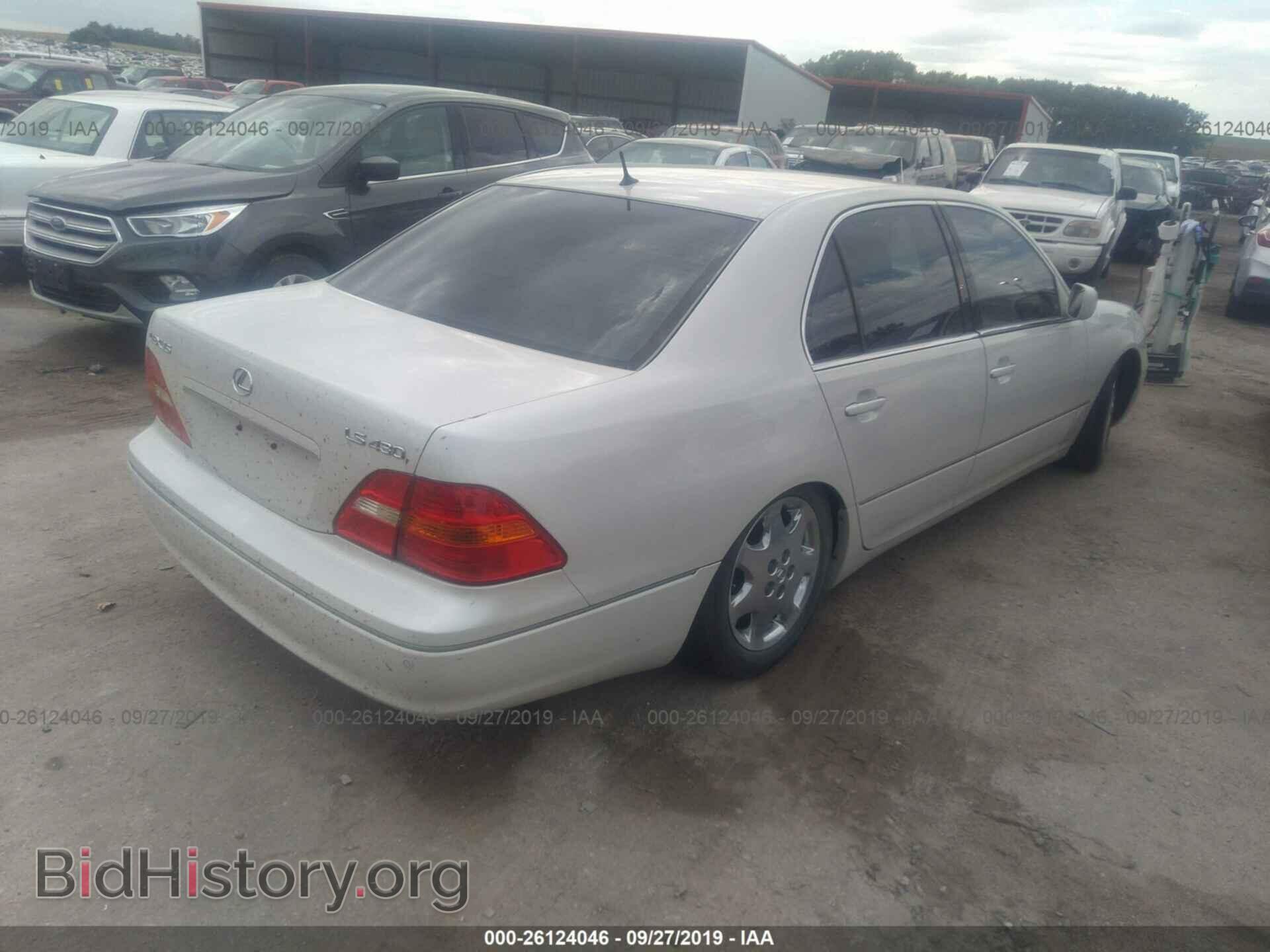 2002 LEXUS LS - VIN: JTHBN30F520071440 - Photo 4