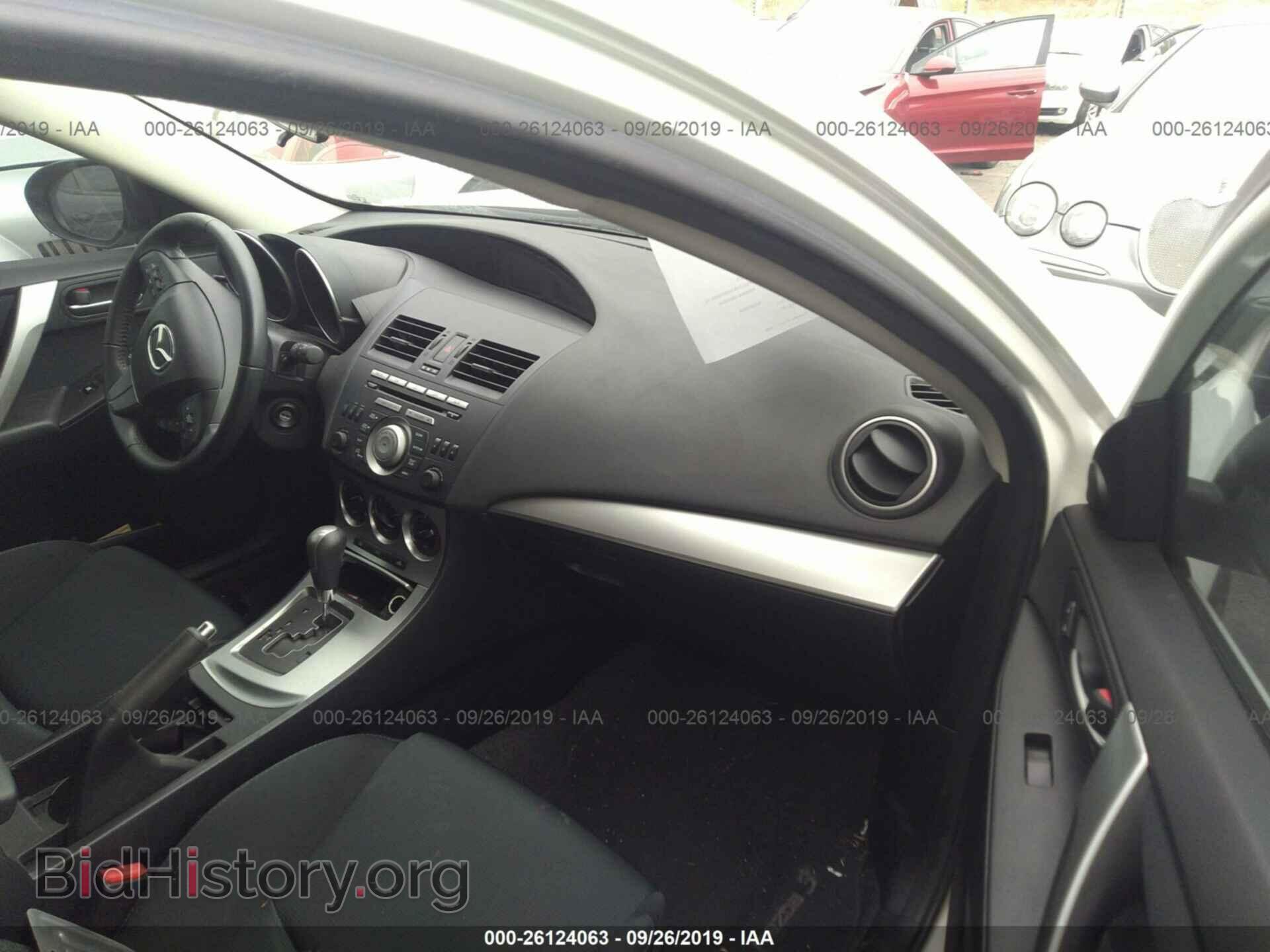 2011 MAZDA 3 - VIN: JM1BL1K68B1487050 - Photo 5