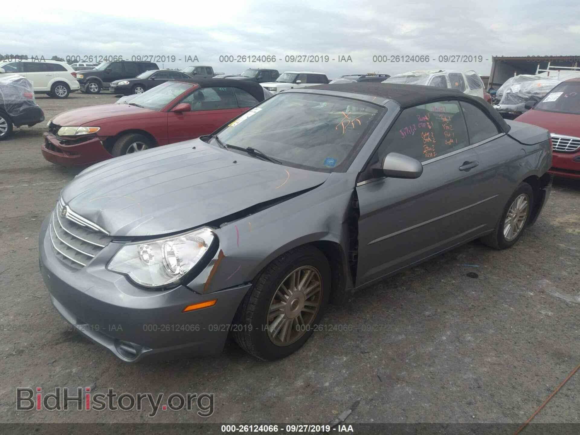 2008 CHRYSLER SEBRING - VIN: 1C3LC55RX8N607972 - Фото 2