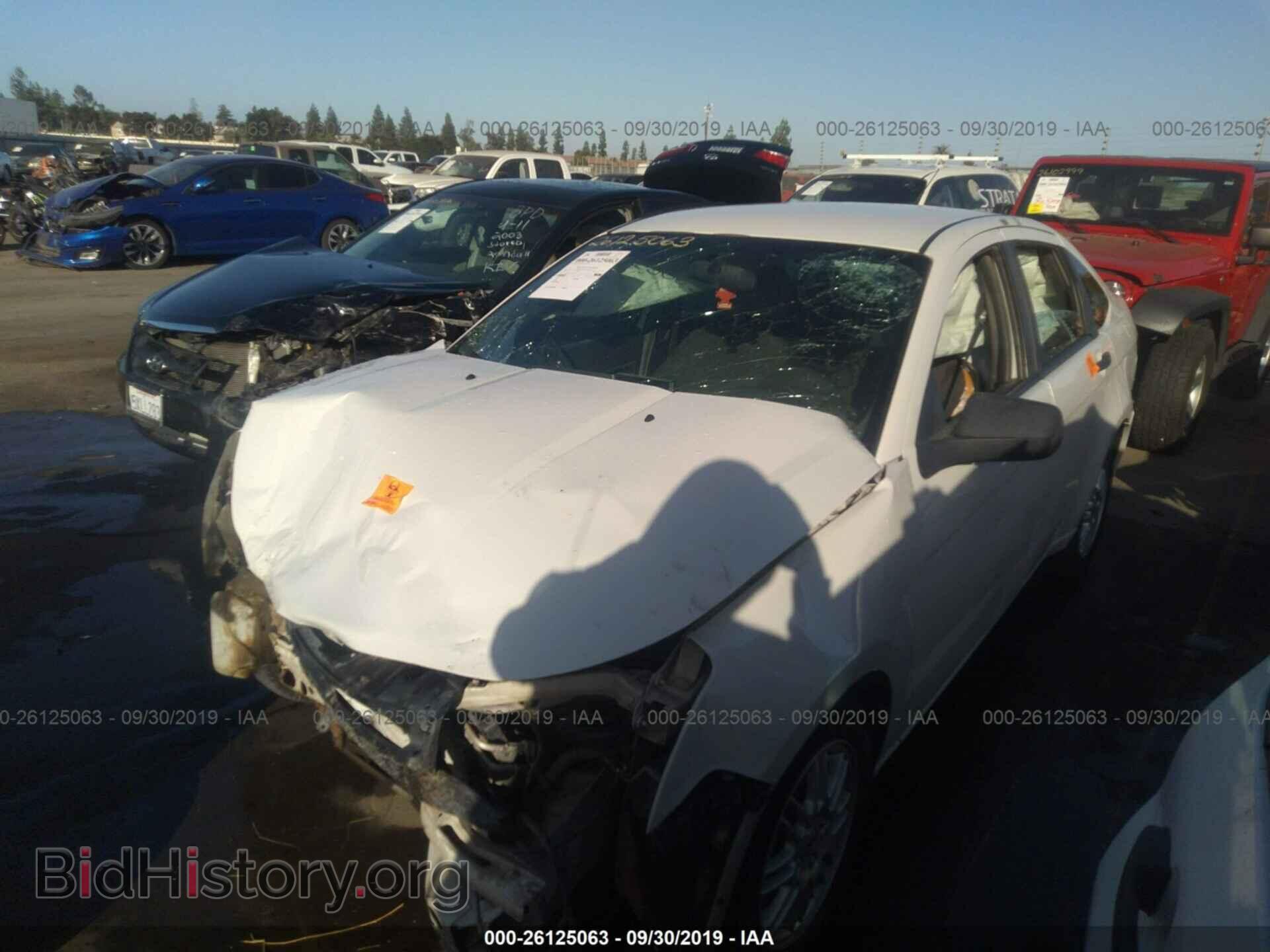 2010 FORD FOCUS - VIN: 1FAHP3FN0AW159530 - Фото 2