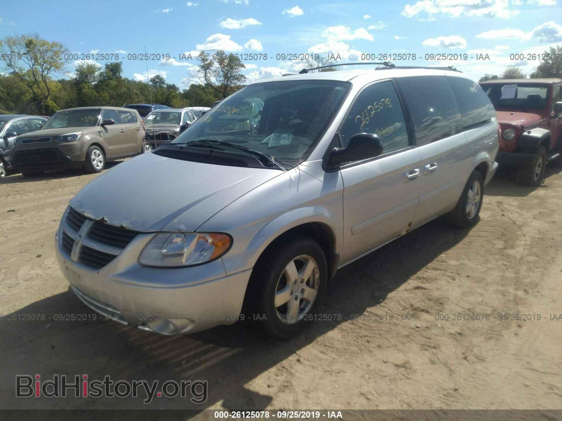 2005 DODGE GRAND CARAVAN - VIN: 2D4GP44L45R389537 - Фото 2