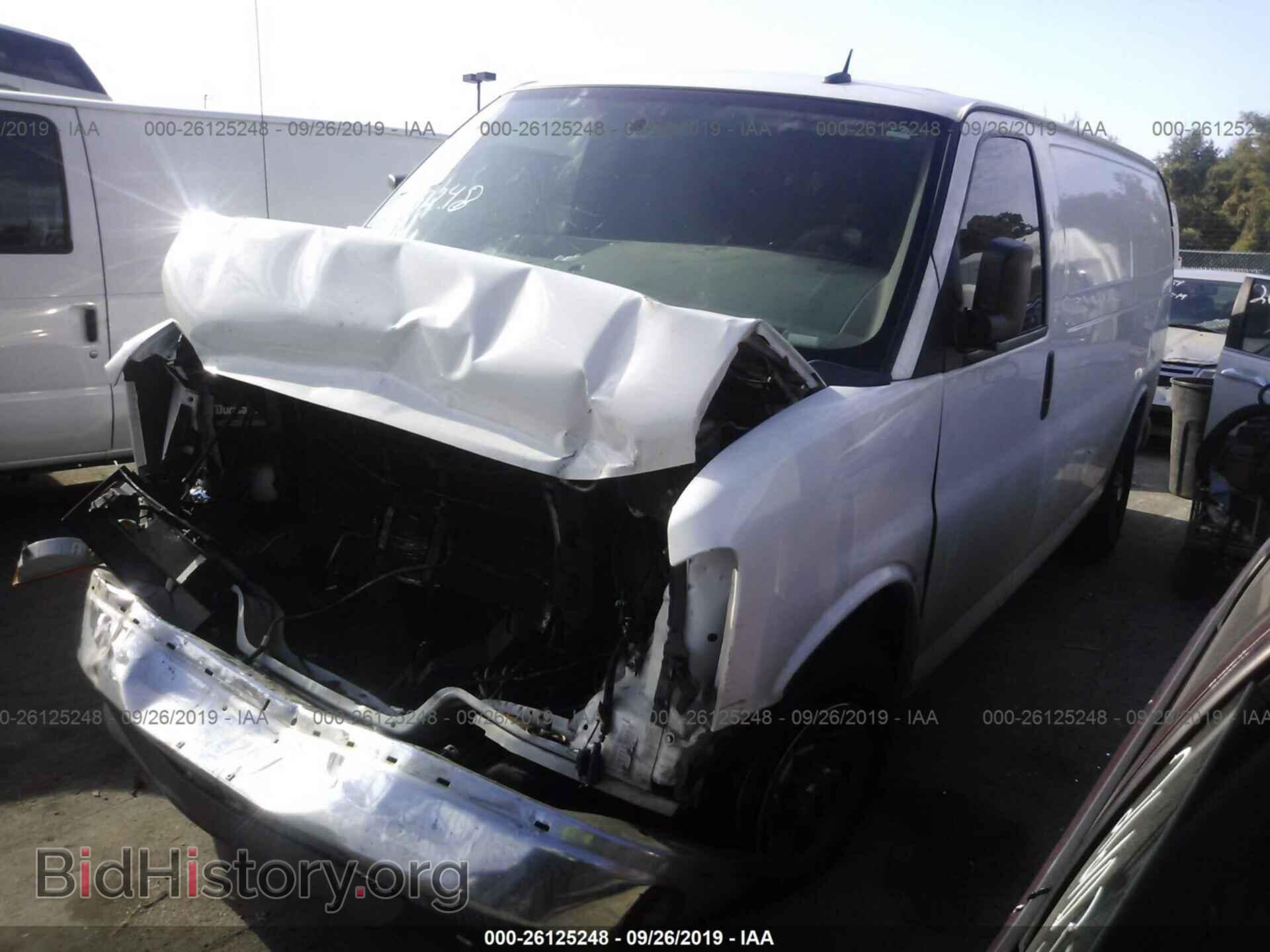 2013 GMC SAVANA - VIN: 1GTW7FCA7D1121704 - Фото 2