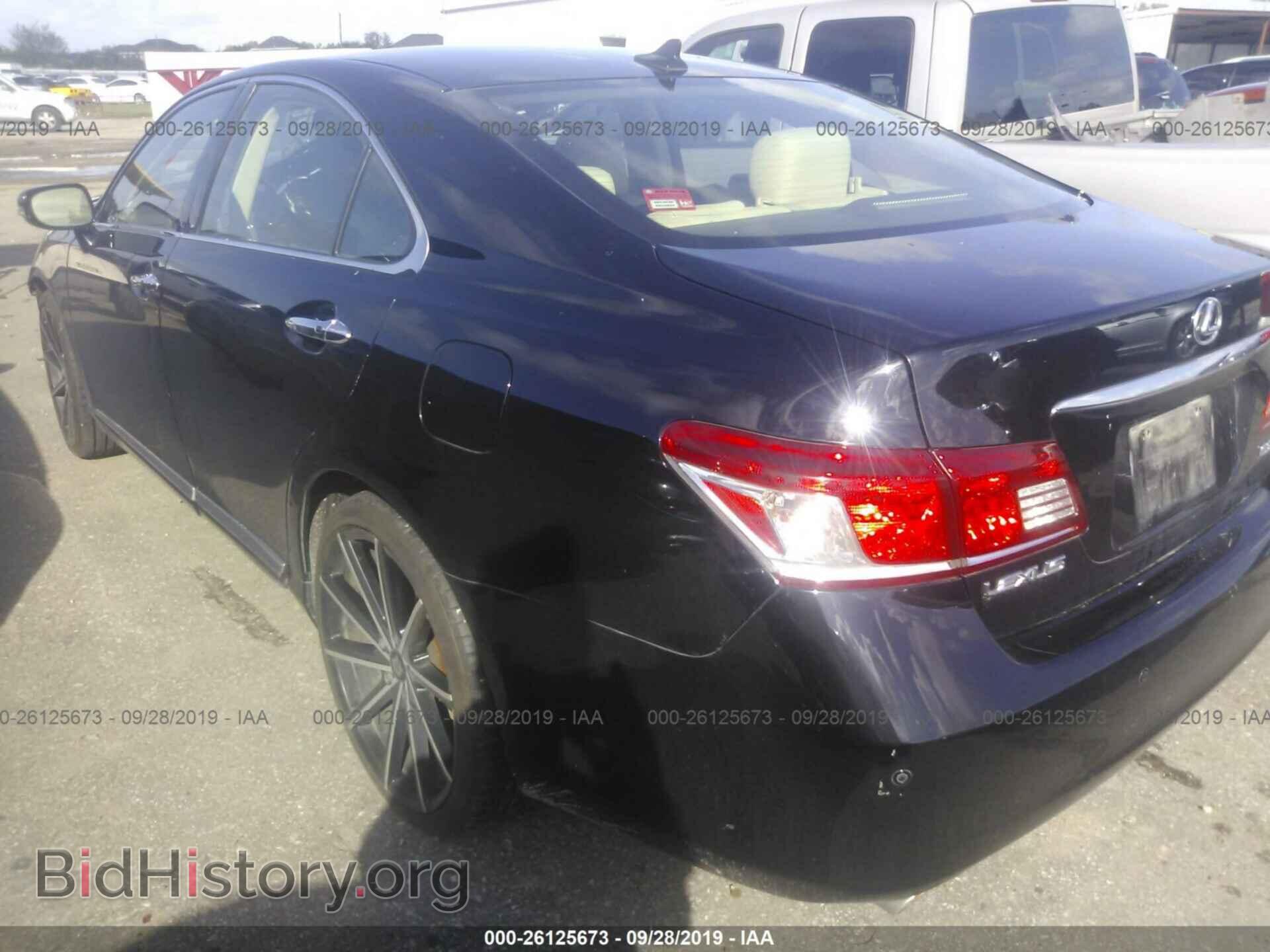 2011 LEXUS ES - VIN: JTHBK1EG6B2446903 - Фото 3