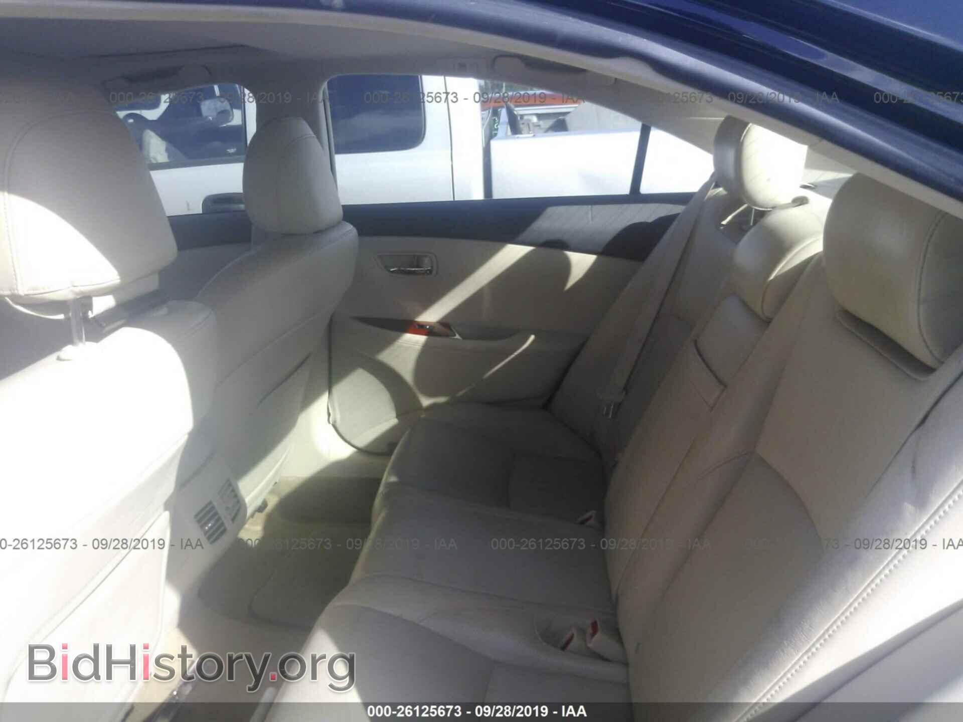 2011 LEXUS ES - VIN: JTHBK1EG6B2446903 - Фото 8