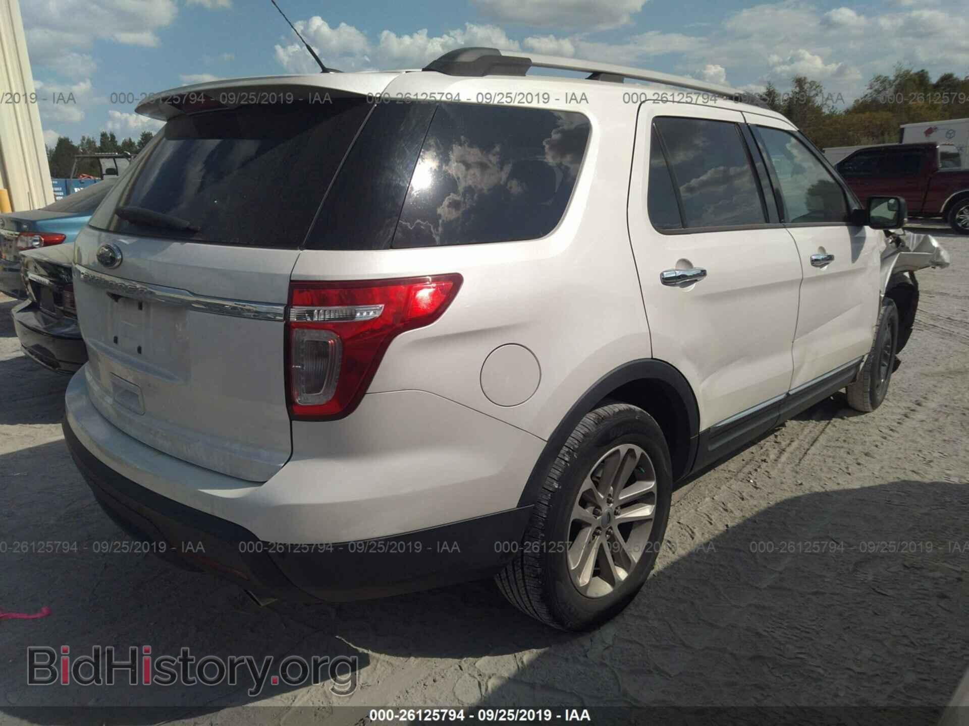 2011 FORD EXPLORER - VIN: 1FMHK7D82BGA78565 - Photo 4