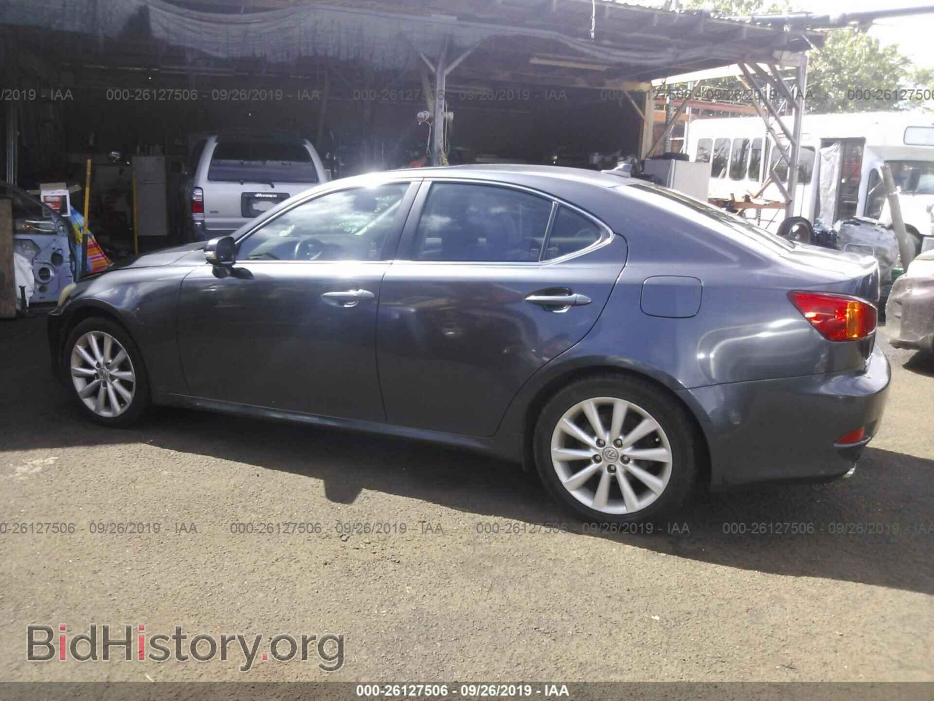 2010 LEXUS IS - VIN: JTHBF5C24A5111705 - Фото 3