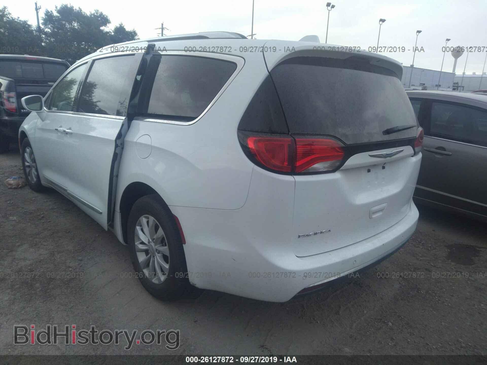 2018 CHRYSLER PACIFICA - VIN: 2C4RC1BG8JR152145 - Фото 3