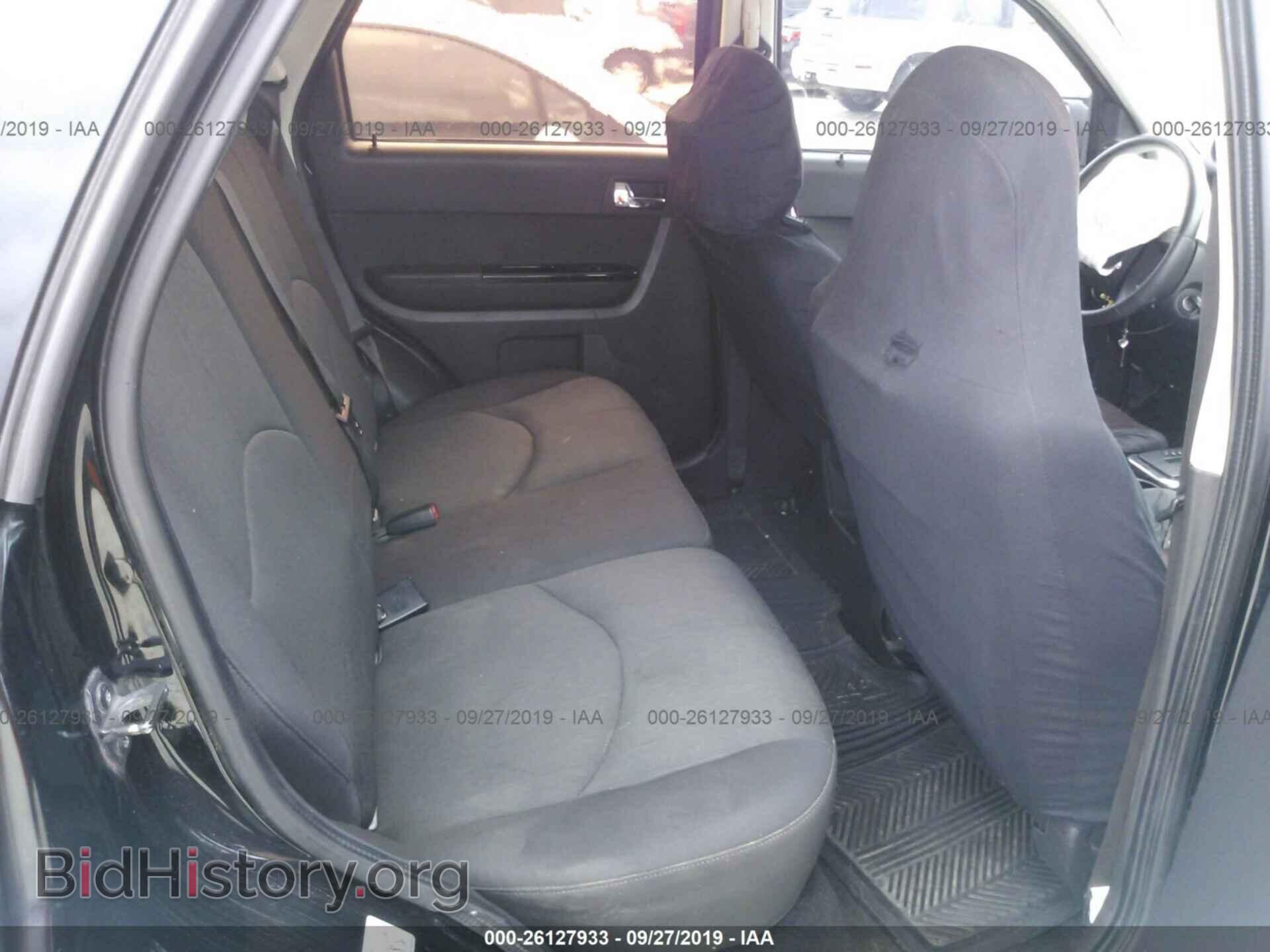 2010 MAZDA TRIBUTE - VIN: 4F2CY0C79AKM10011 - Фото 8