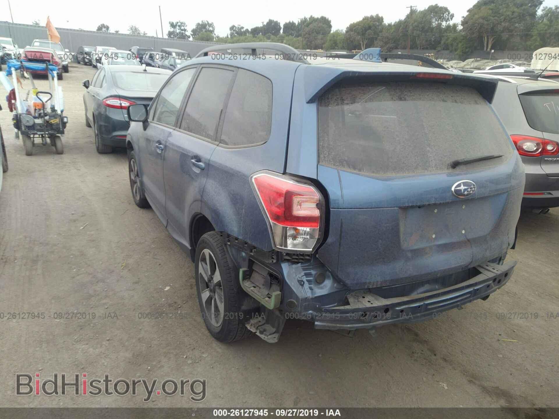 2017 SUBARU FORESTER - VIN: JF2SJAEC7HH405768 - Фото 3