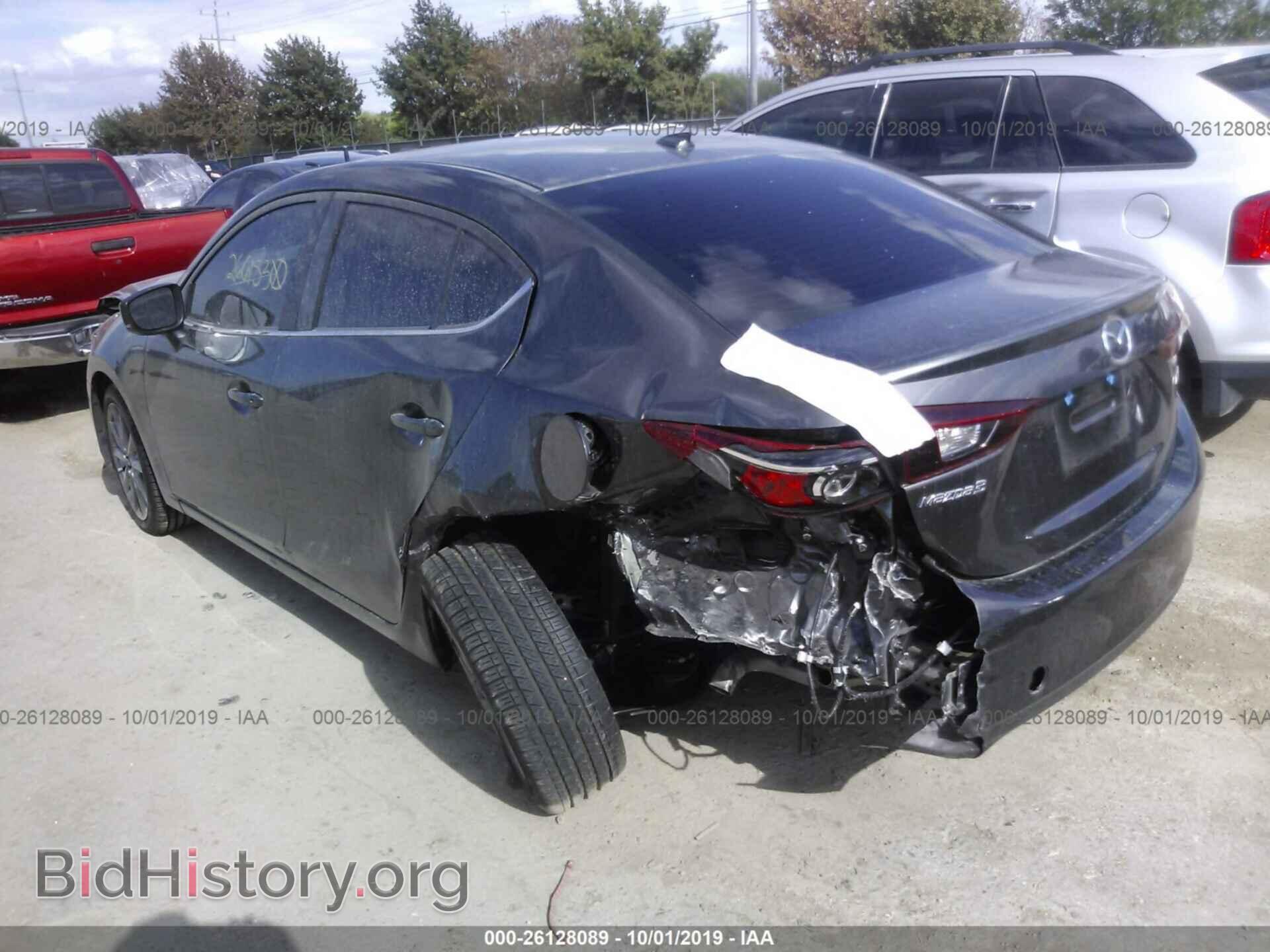 2018 MAZDA 3 - VIN: 3MZBN1V34JM266183 - Фото 3