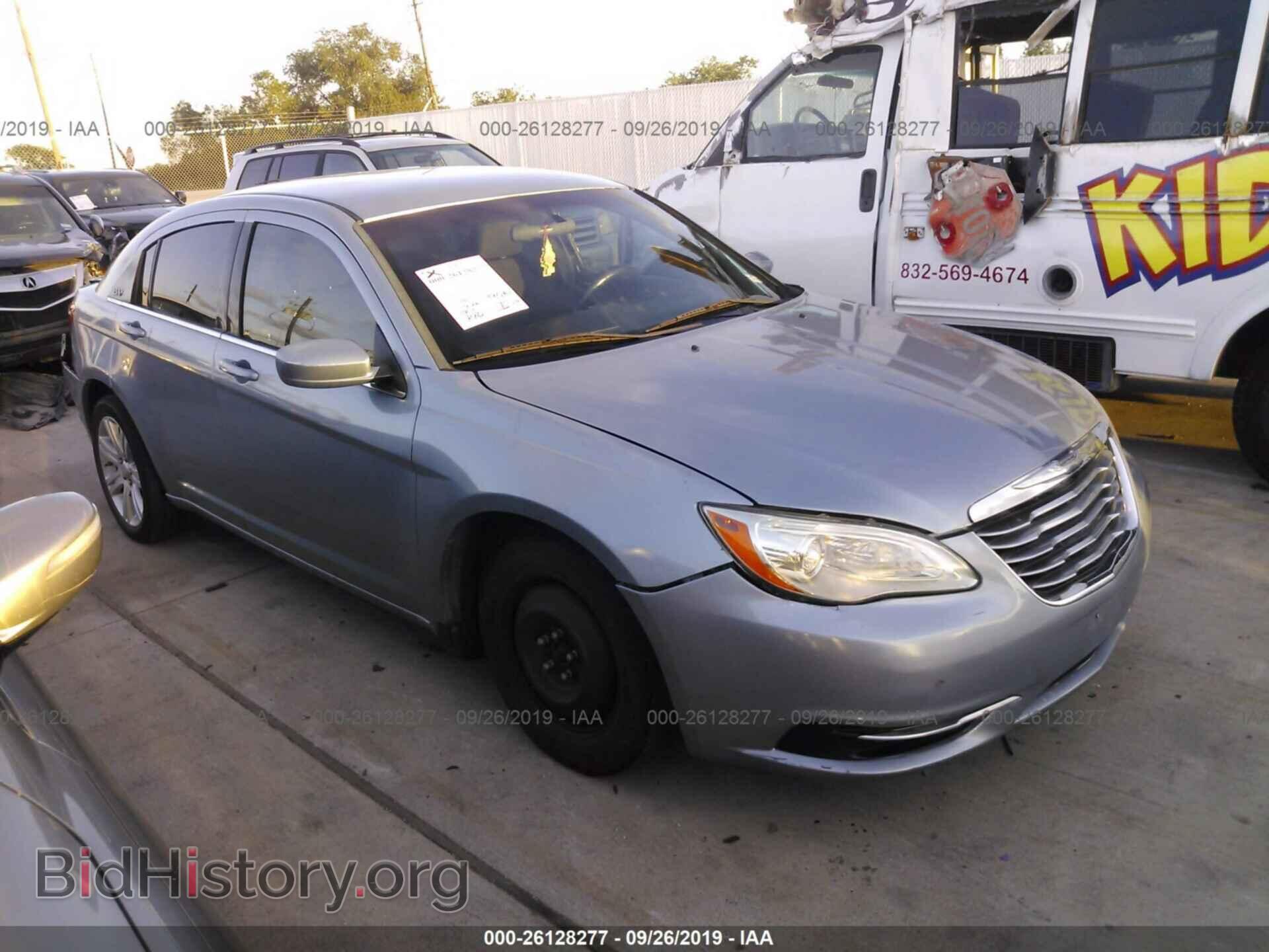 Photo 1C3CCBBB9DN734888 - CHRYSLER 200 2013