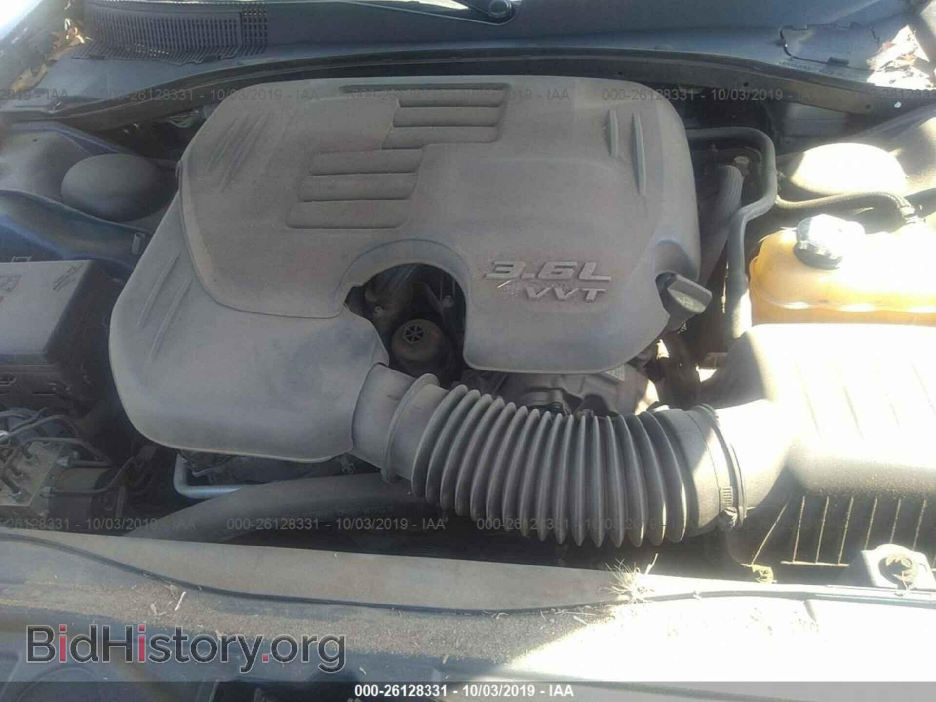 2014 CHRYSLER 300 - VIN: 2C3CCAAG5EH382653 - Фото 10