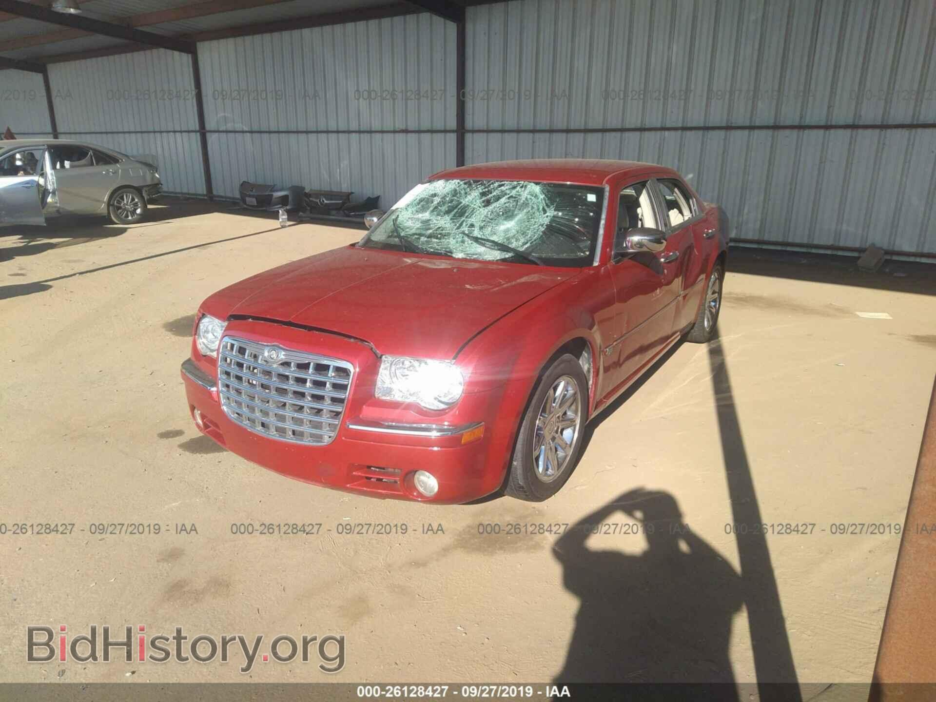 2007 CHRYSLER 300C - VIN: 2C3KA63H87H679763 - Фото 6