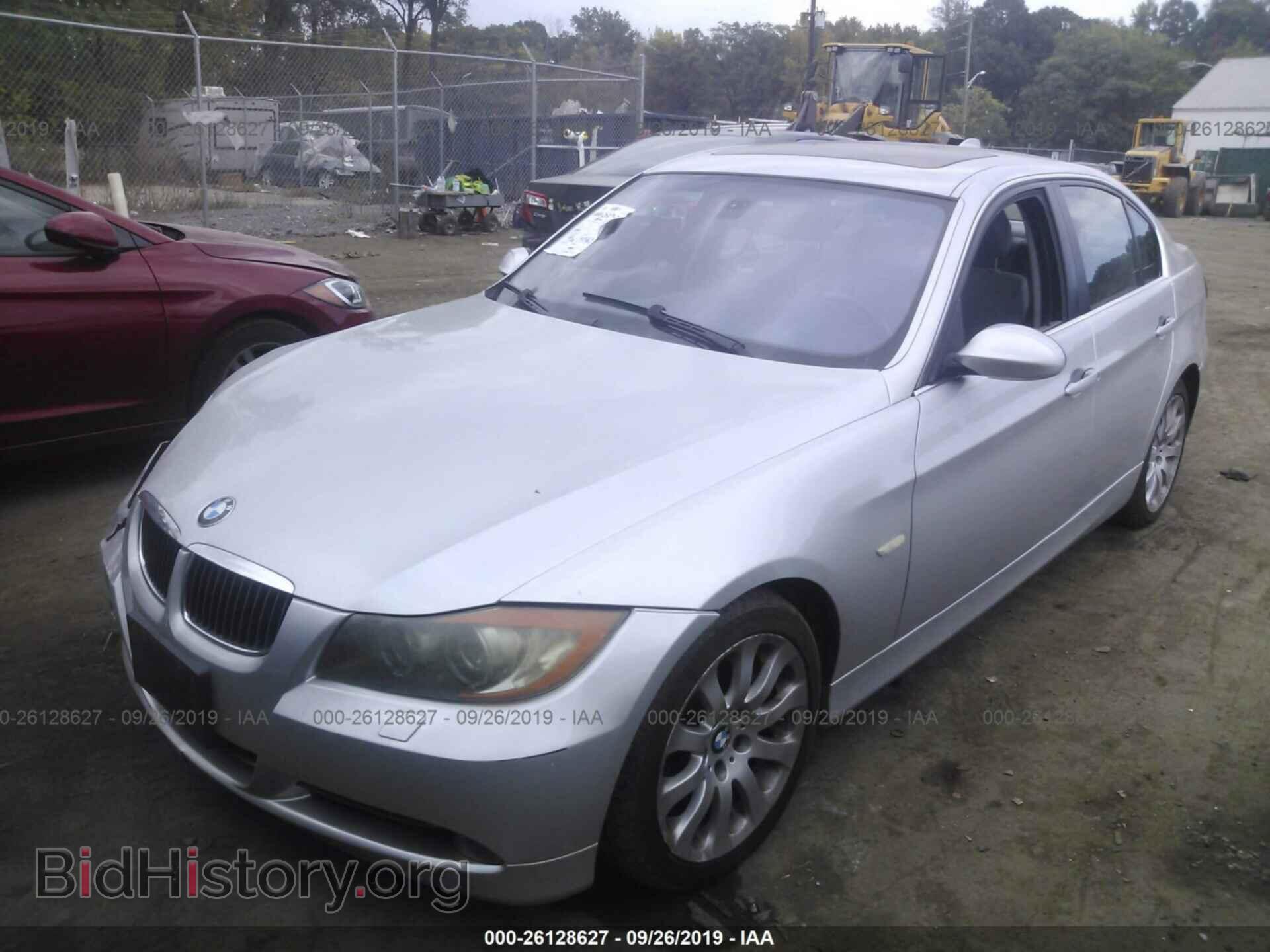 2006 BMW 330 - VIN: WBAVD33586KV63729 - Фото 2