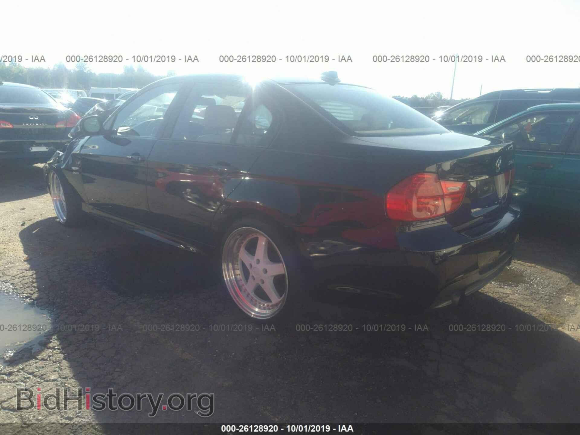 2011 BMW 335 - VIN: WBAPL5C55BA921344 - Photo 3