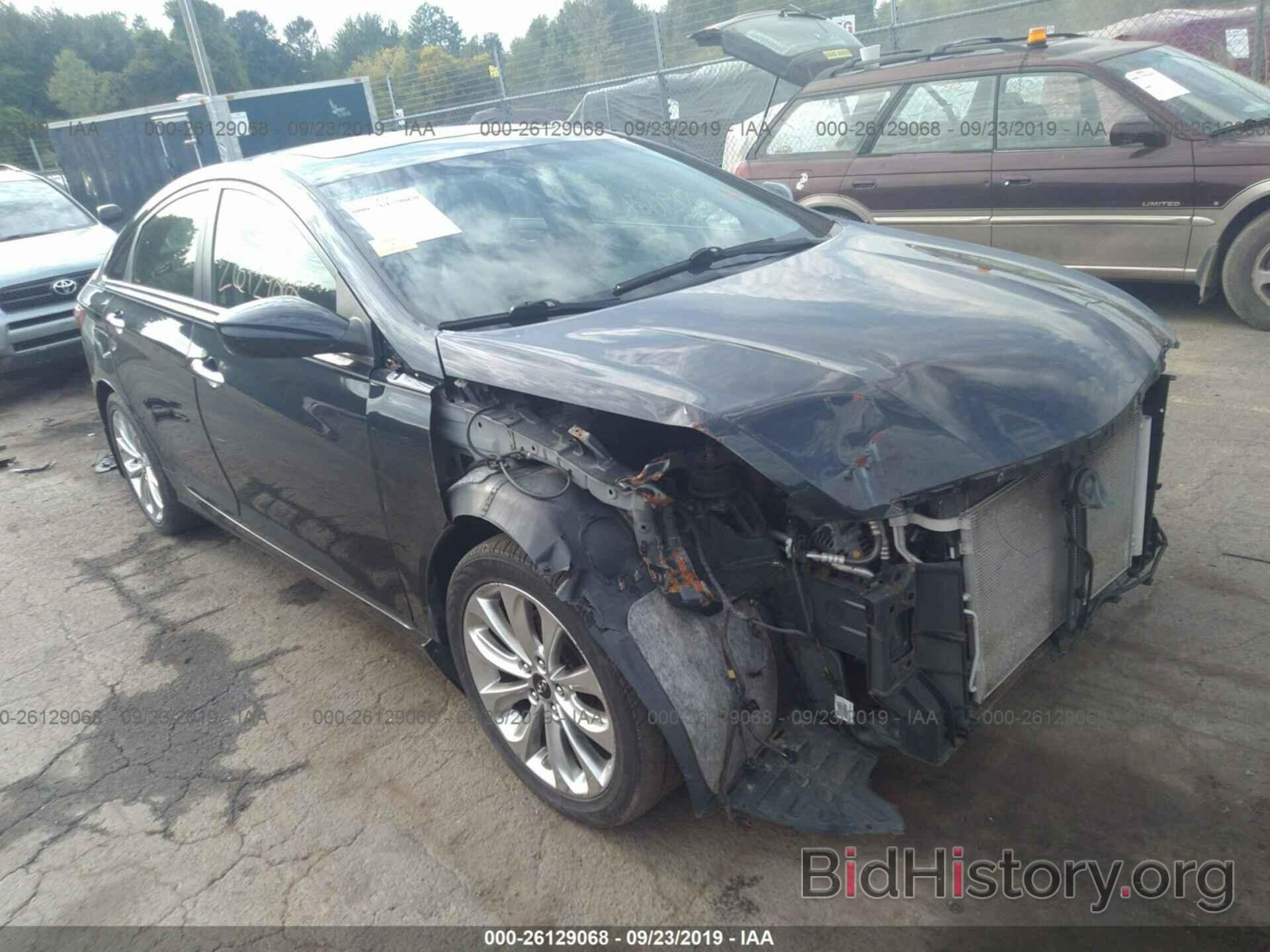 Photo 5NPEC4AC5BH196052 - HYUNDAI SONATA 2011