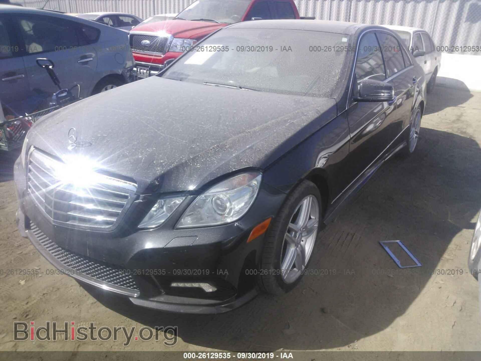 2011 MERCEDES-BENZ E - VIN: WDDHF7CB9BA414985 - Photo 2