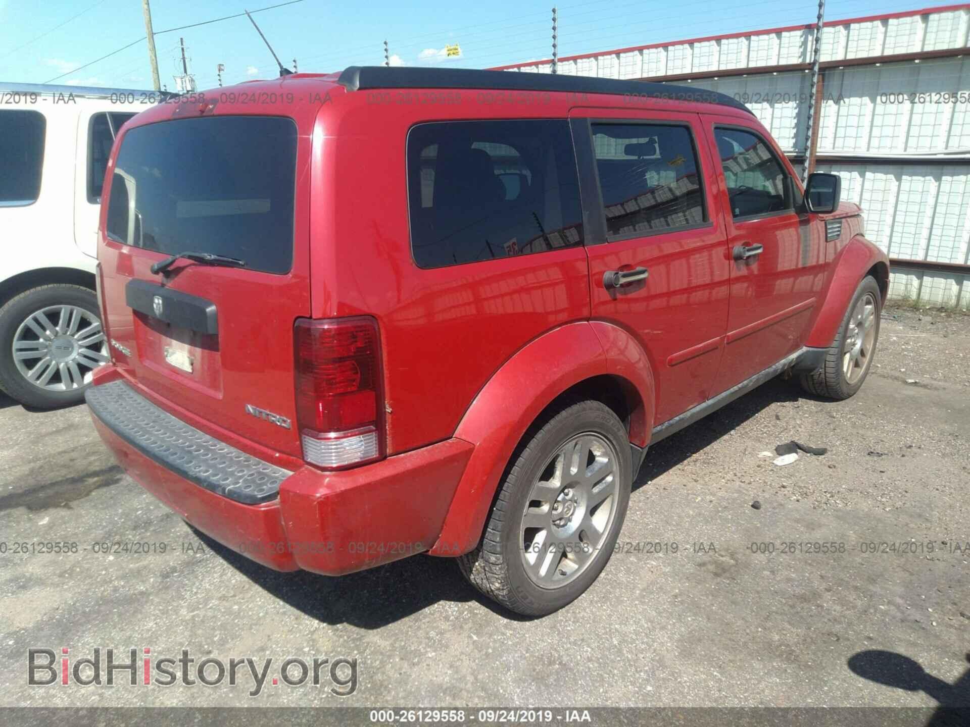 2011 DODGE NITRO - VIN: 1D4PT4GK2BW603054 - Photo 4