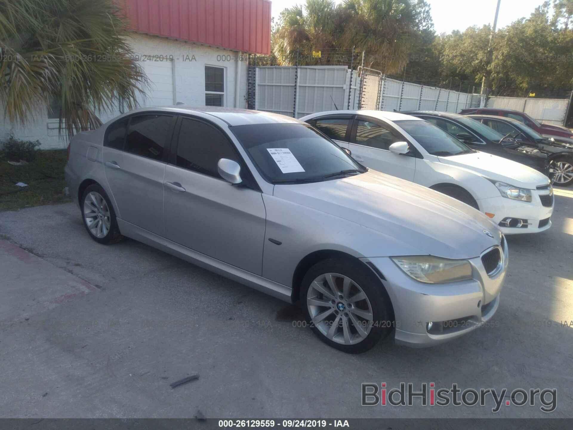 Photo WBAPH7C56BE676866 - BMW 328 2011