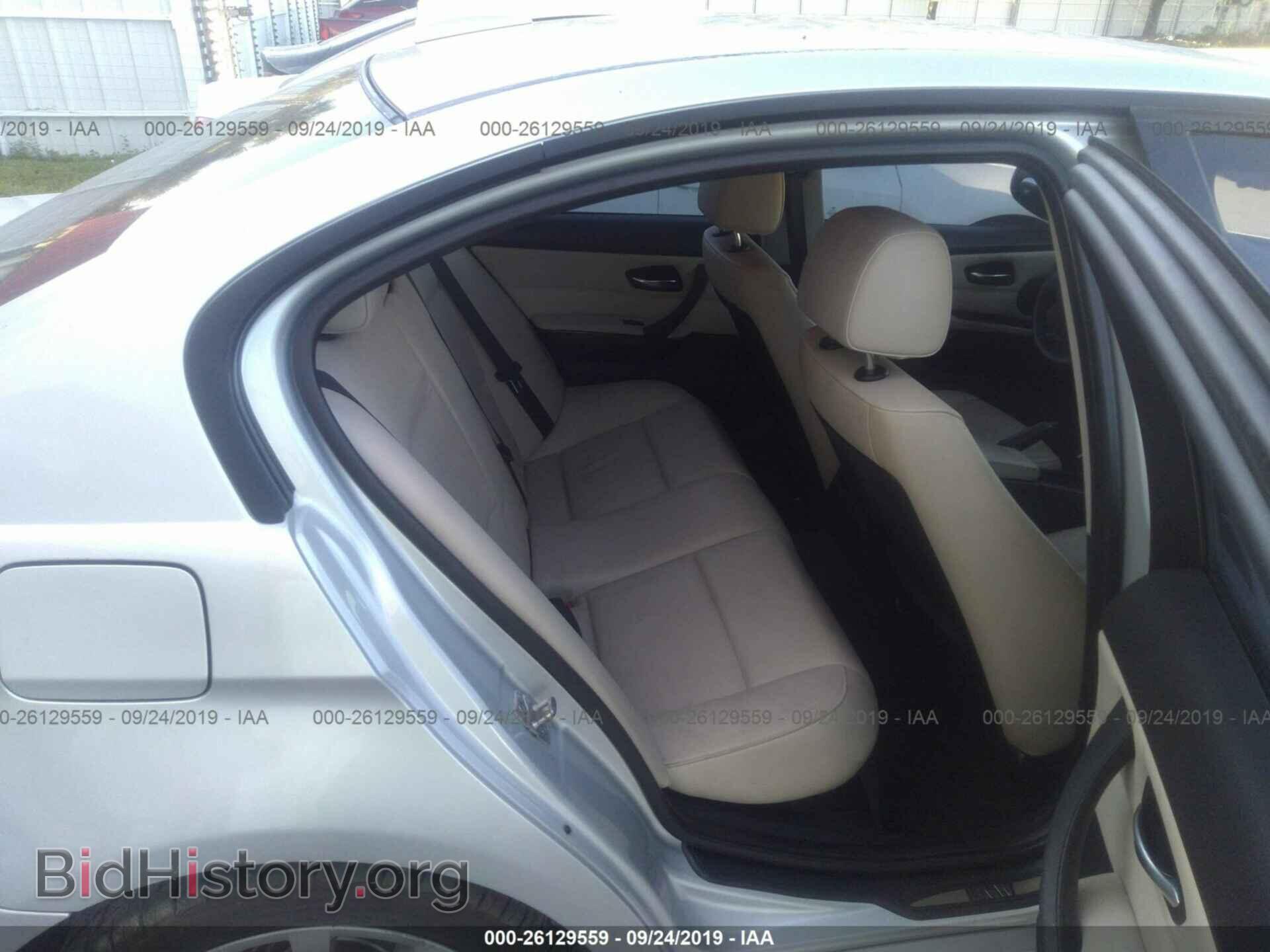 2011 BMW 328 - VIN: WBAPH7C56BE676866 - Photo 8
