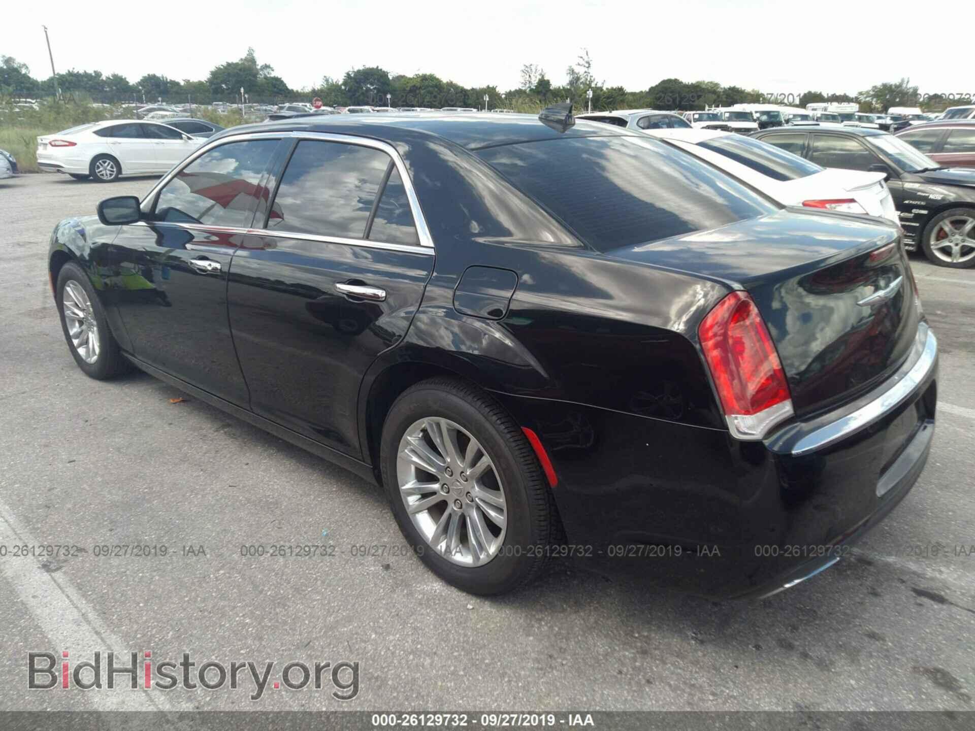 2017 CHRYSLER 300C - VIN: 2C3CCAEG8HH551966 - Фото 3