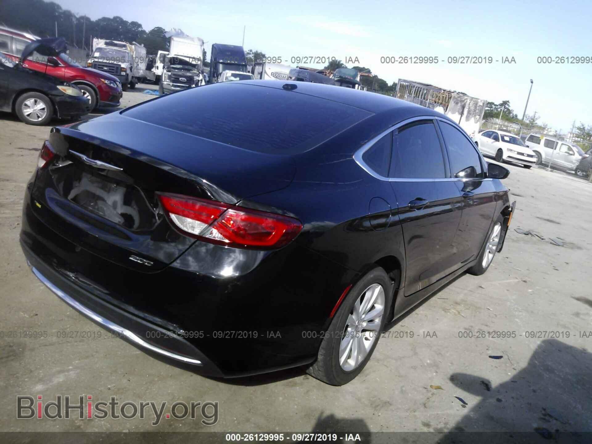 2015 CHRYSLER 200 - VIN: 1C3CCCAB5FN671010 - Photo 4