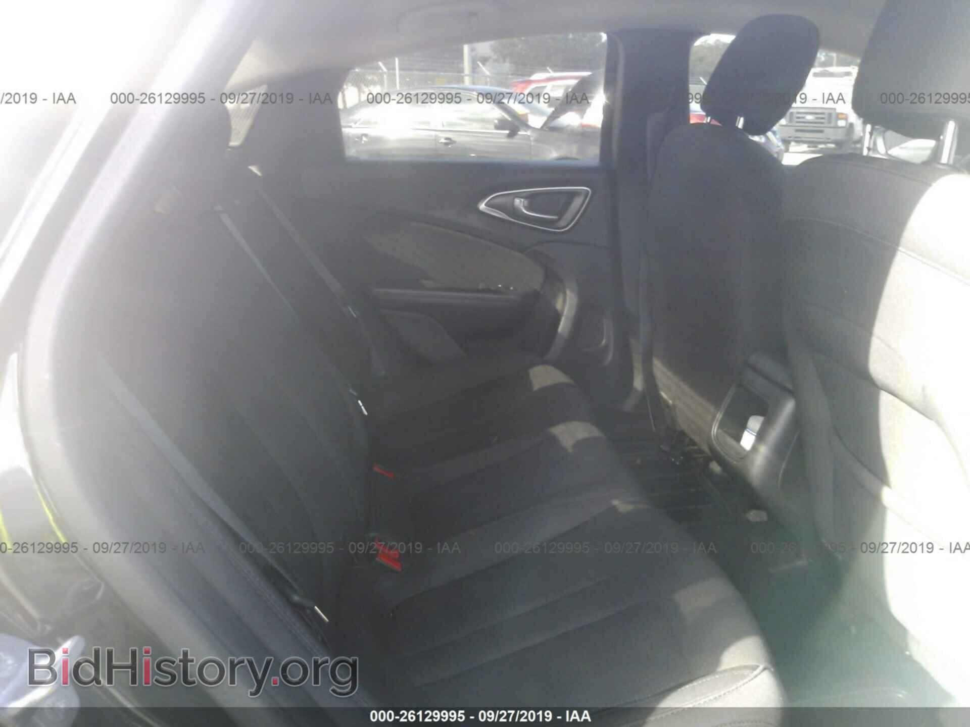 2015 CHRYSLER 200 - VIN: 1C3CCCAB5FN671010 - Photo 8