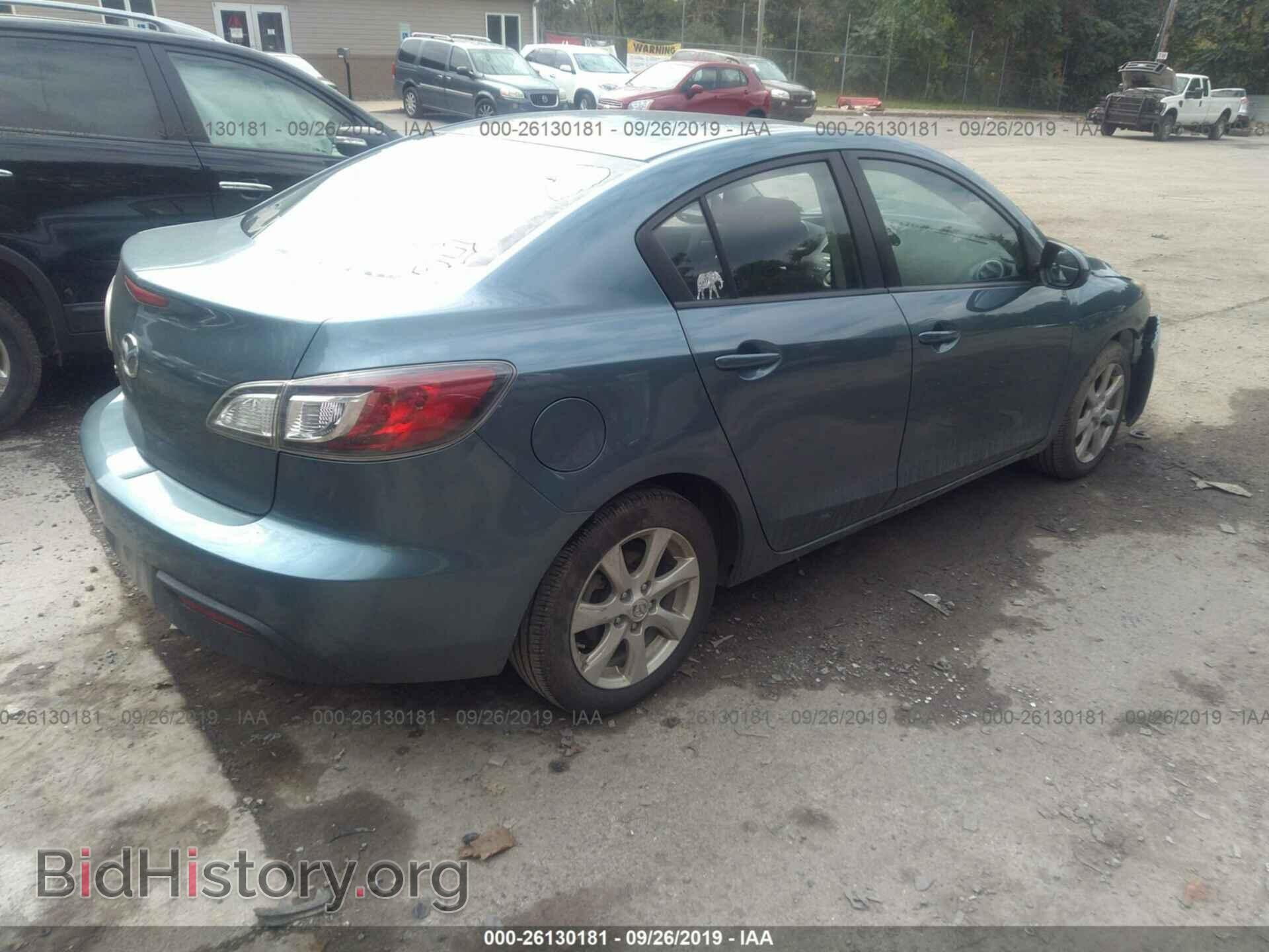 2011 MAZDA 3 - VIN: JM1BL1VG4B1417811 - Фото 4