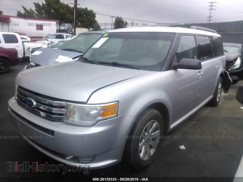 2011 Ford FLEX (VIN 2FMGK5BCXBBD10943) — photo 2 of 10