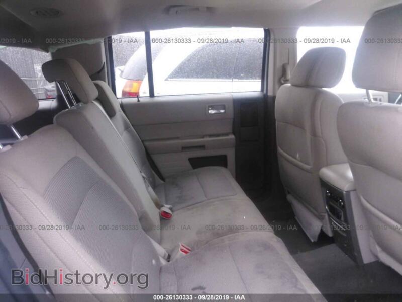 2011 Ford FLEX (VIN 2FMGK5BCXBBD10943) — photo 8 of 10