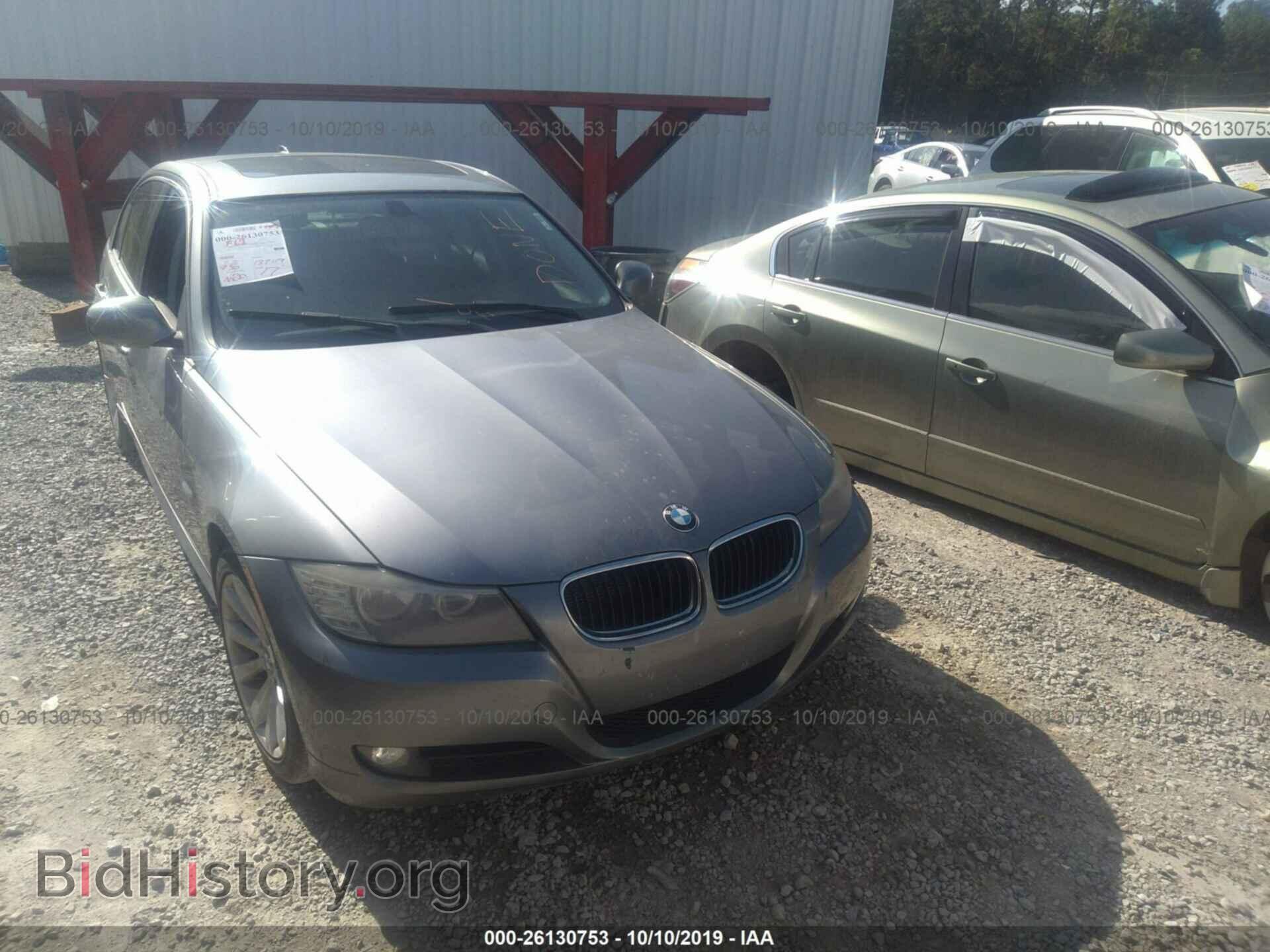 Фотография WBAPH7C52BE851226 - BMW 328 2011