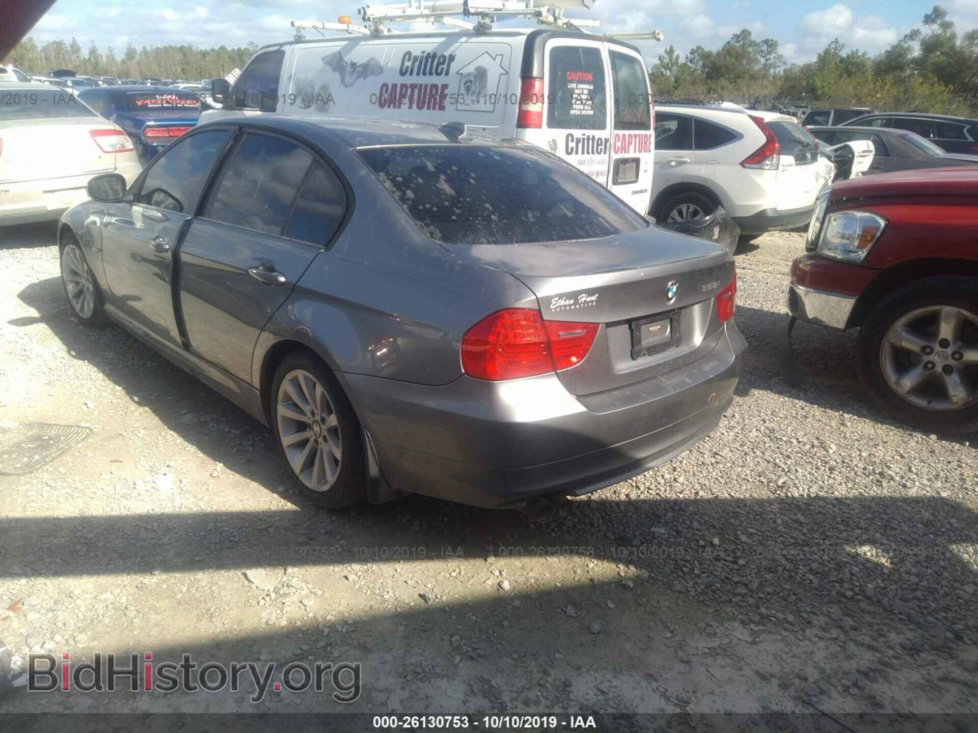 2011 BMW 328 - VIN: WBAPH7C52BE851226 - Фото 3
