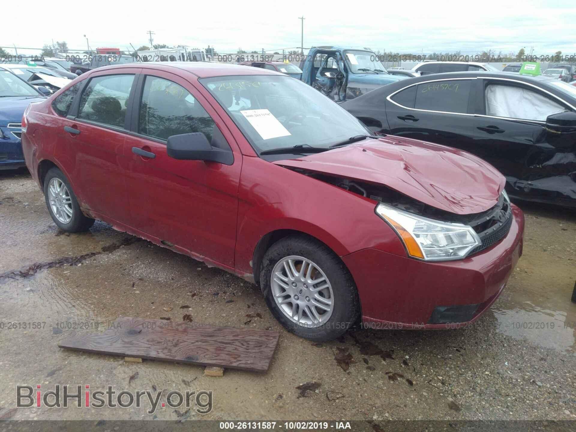 Photo 1FAHP3FN0BW110846 - FORD FOCUS 2011