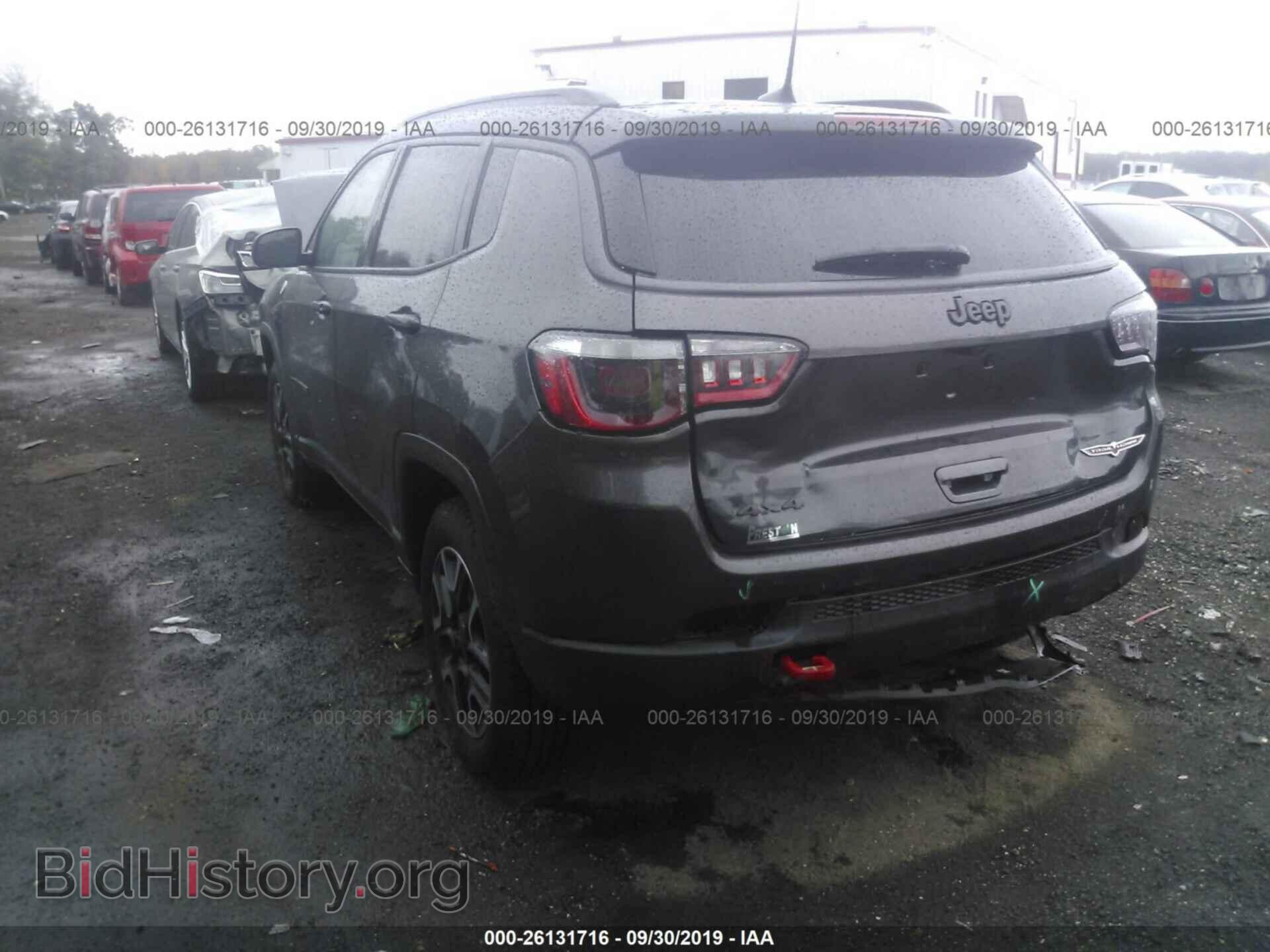 2019 JEEP COMPASS - VIN: 3C4NJDDB0KT630385 - Фото 3