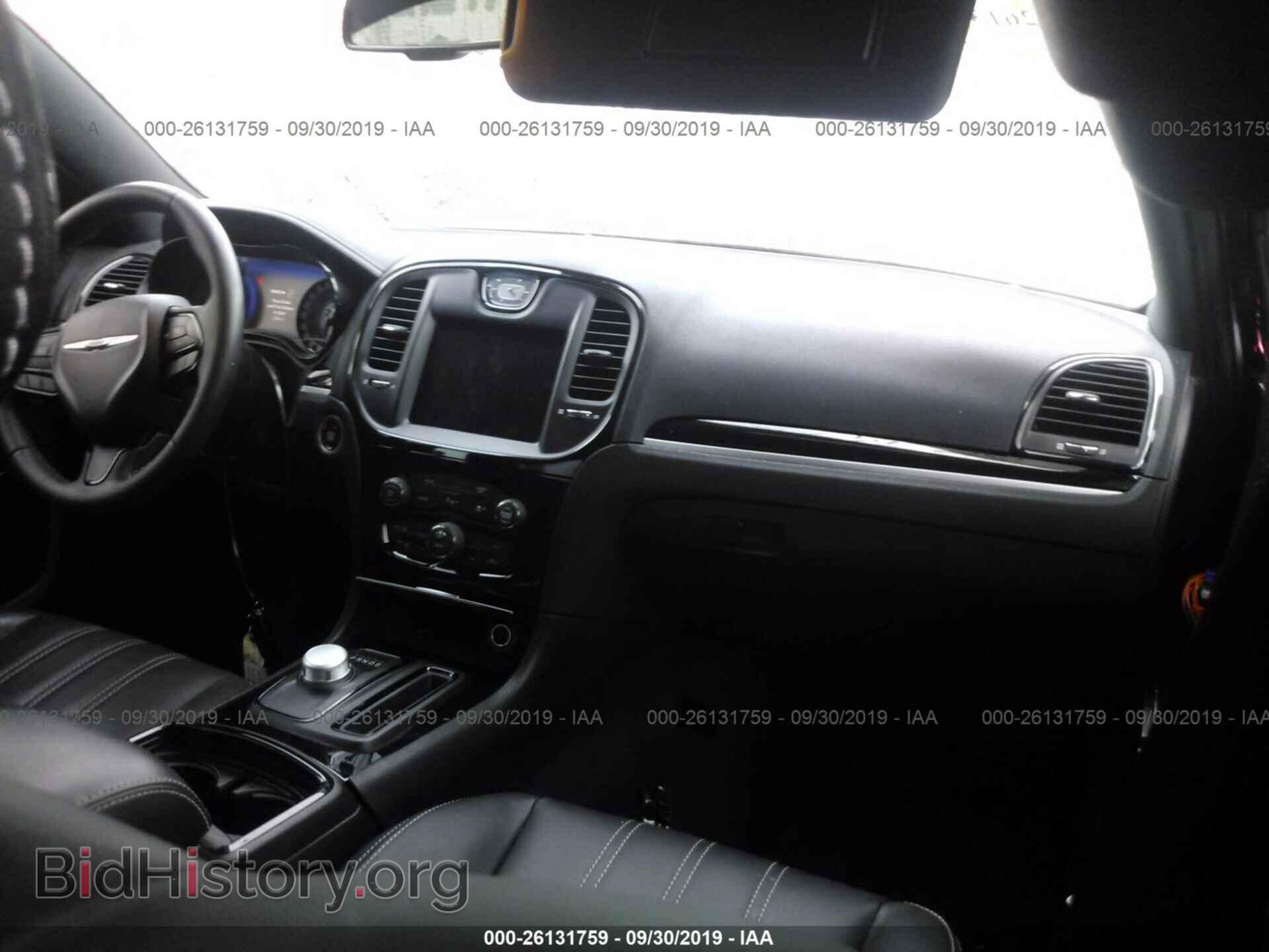 2018 CHRYSLER 300 - VIN: 2C3CCAGG5JH250882 - Фото 5