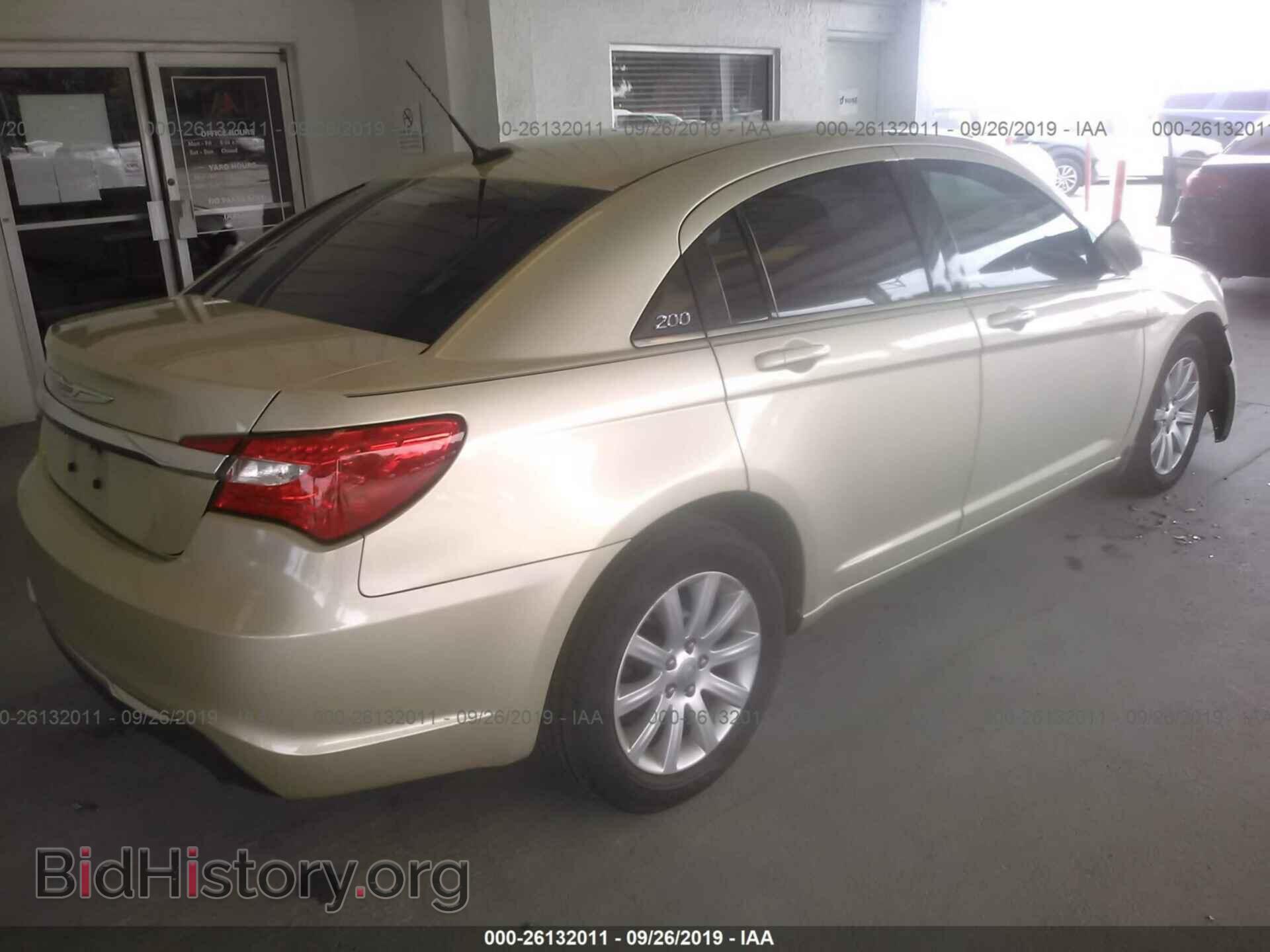 2011 CHRYSLER 200 - VIN: 1C3BC1FB4BN522493 - Фото 4