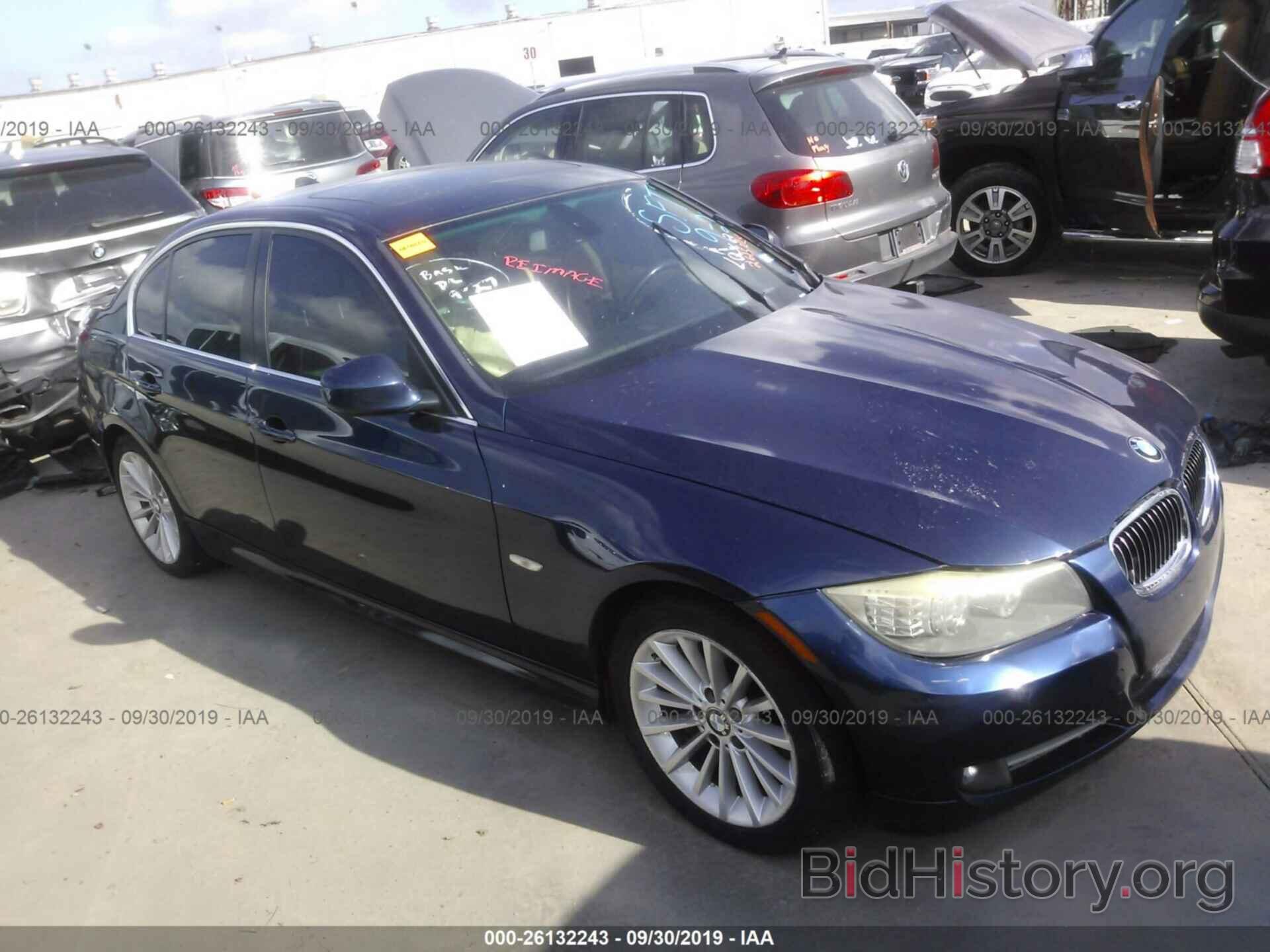 Photo WBAPN7C58BA947975 - BMW 335 2011