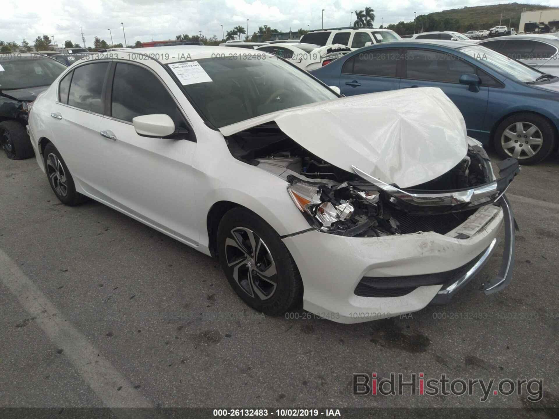 Photo 1HGCR2F32HA263646 - HONDA ACCORD 2017