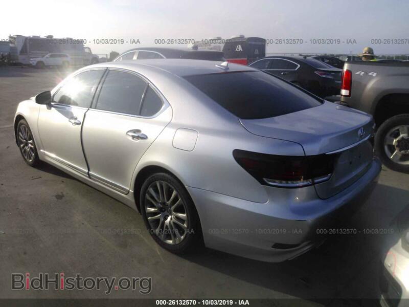 2013 Lexus LS (VIN JTHBL5EF8D5122896) — photo 3 of 10