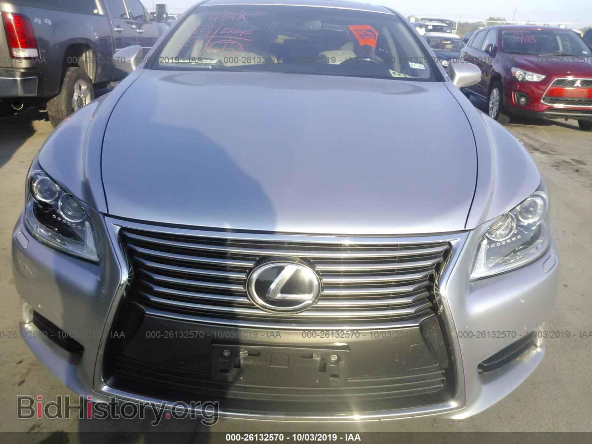 2013 LEXUS LS - VIN: JTHBL5EF8D5122896 - Photo 6